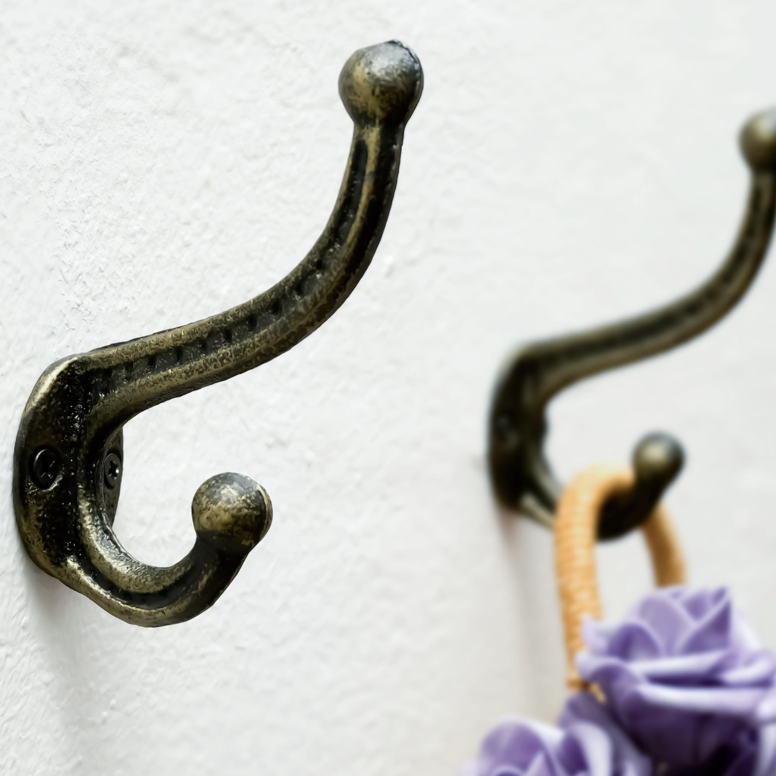 WEBI Rustieke kapstokhaken aan de muur, 5 gietijzeren haken, kapstok wandmontage, vintage haken voor hangende jassen, jas, kleding, bruin