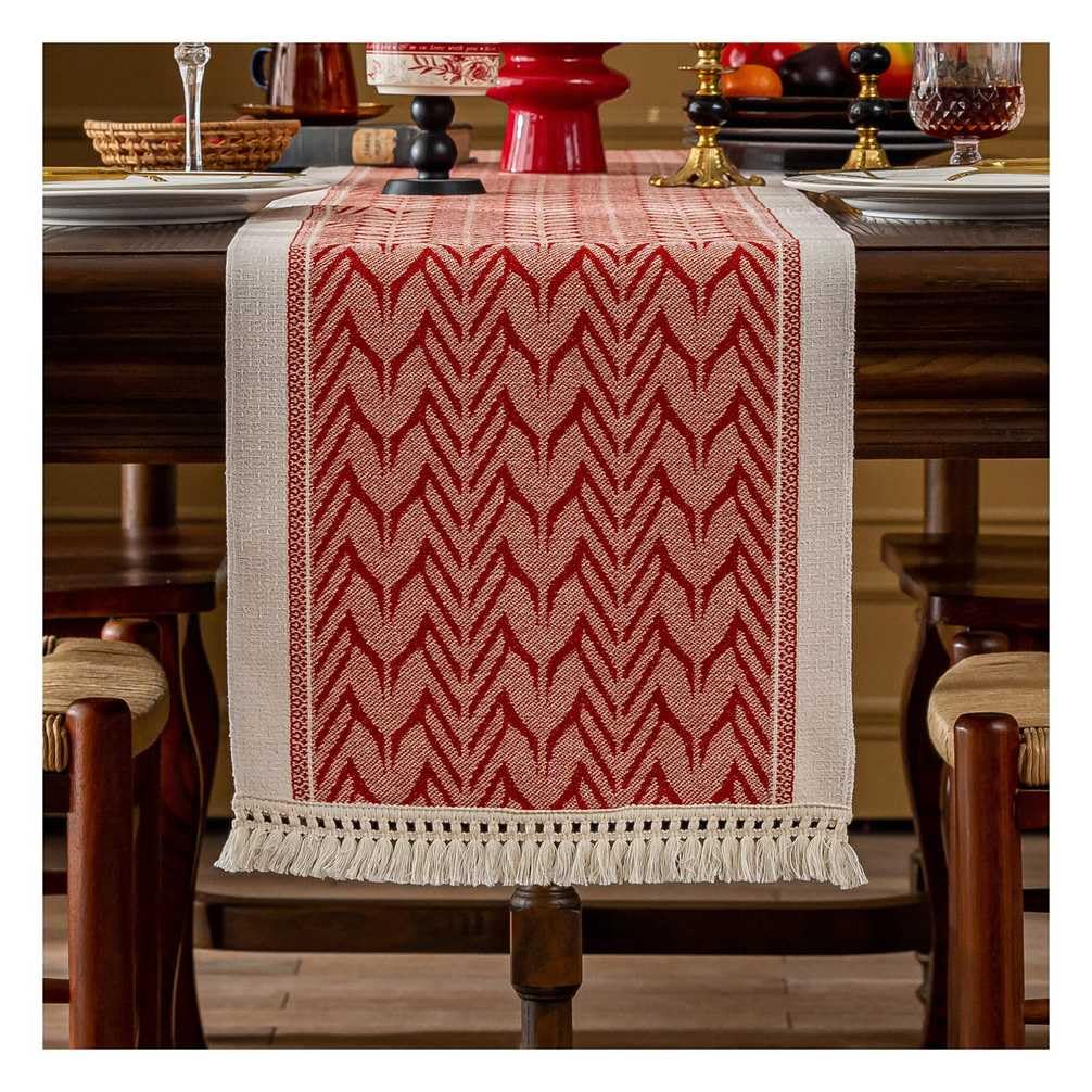 YANGAFJDUA Red Chinese-Style Table Runner with Tassels