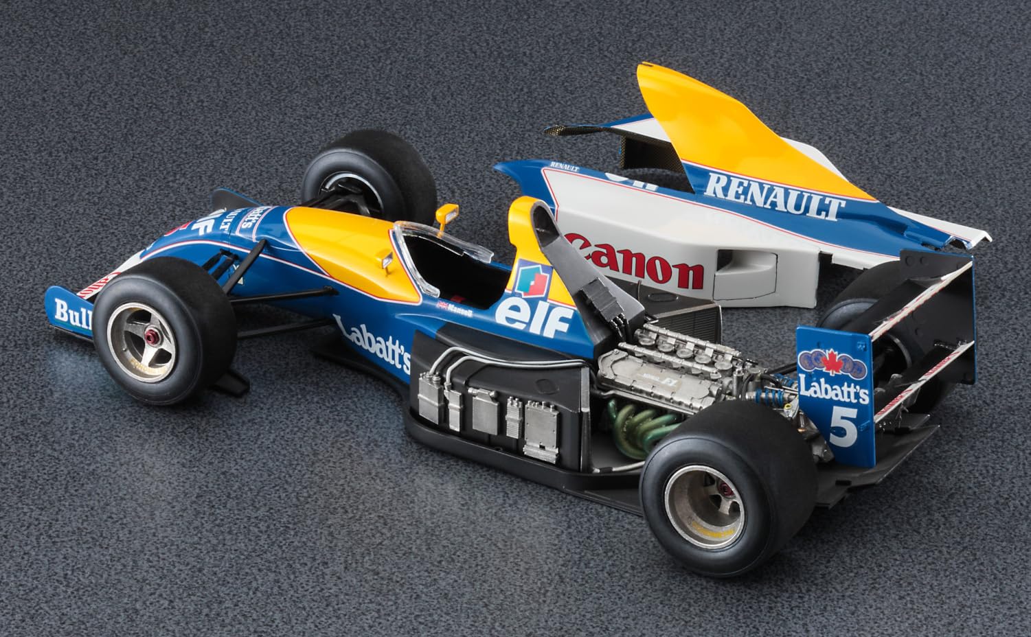 (未使用･未開封品)　1/24ハセガワ　ウィリアムズ・ルノ−FW１４ tu1jdyt Amazon | 1/24ハセガワ ウィリアムズ・ルノーFW14B（後期箱