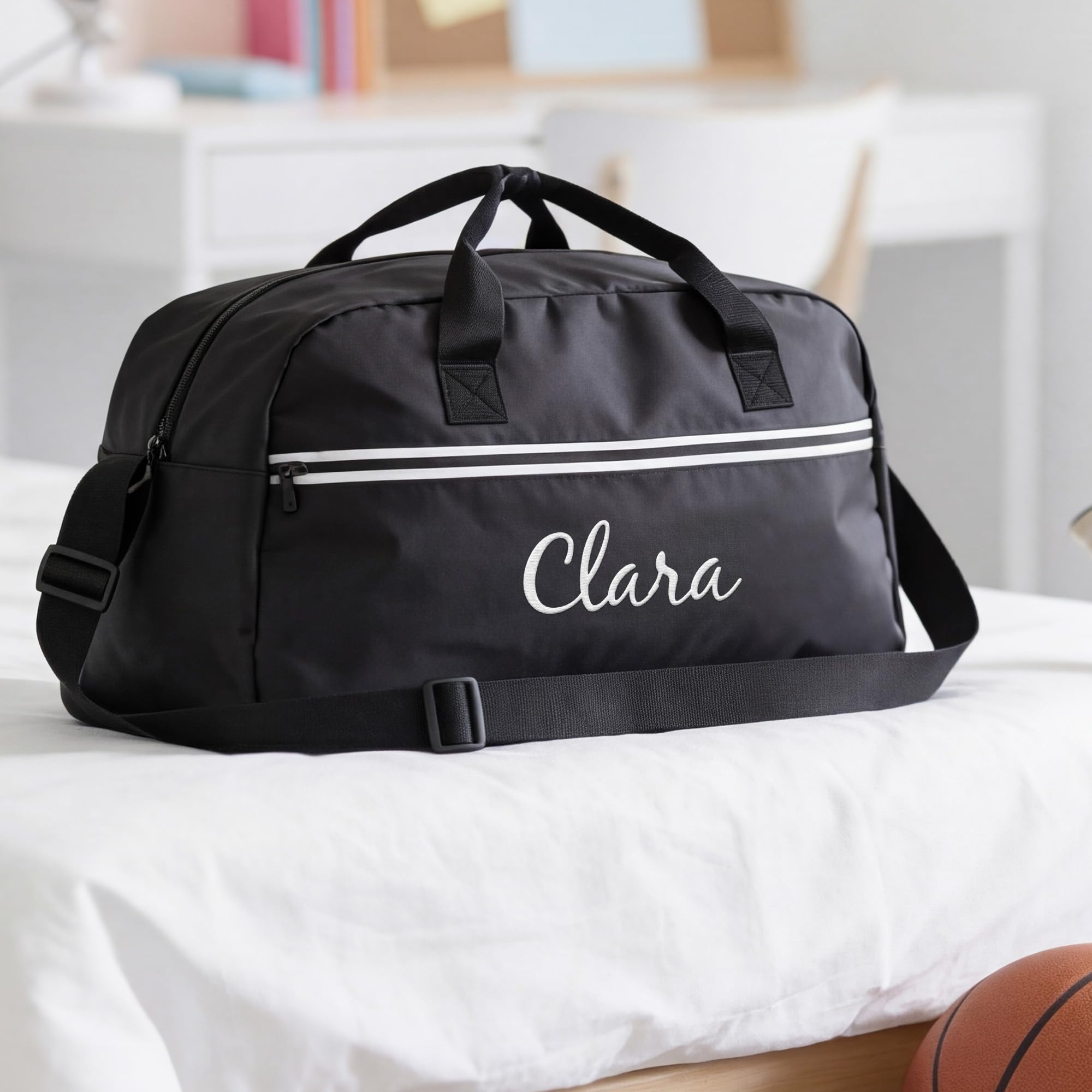 Sac de Sport Enfant personnalisé 20L Brodé avec prénom - Sac Sport et Vacances avec Sac à Chaussures Noir