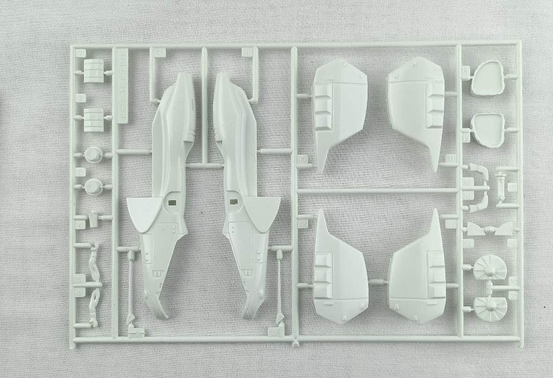 Amazon | 超時空世紀オーガス モラーバー·リーア 1/48