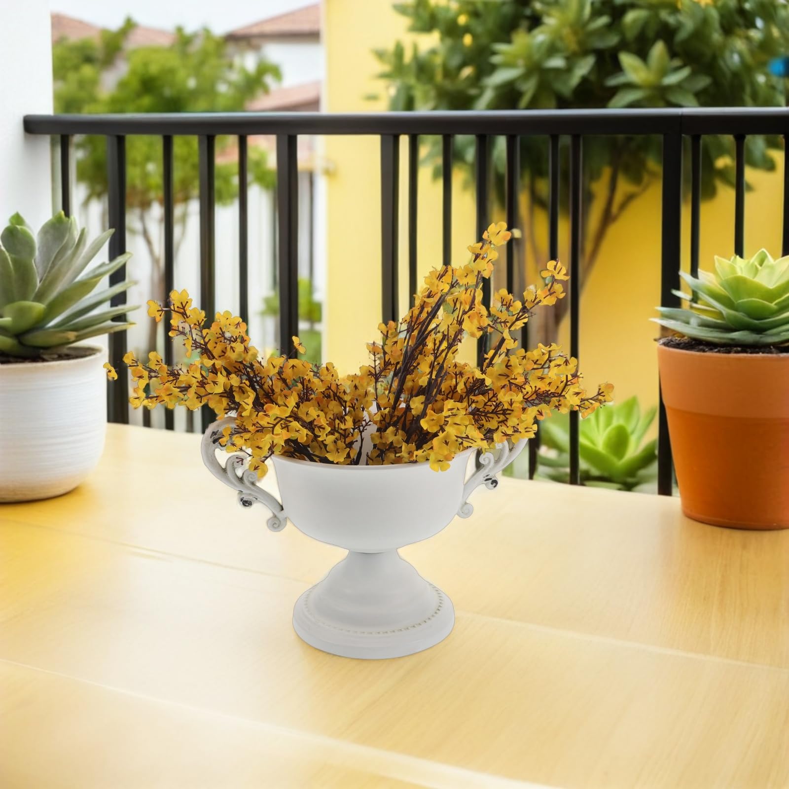 Vintage Metall Pflanzgefäß Urnenform 28cm Rustikaler Blumentopf aus Eisen für Terrasse Garten Dekorative Gartenvase für Innen und Außen Handgefertigt mit Breiter Öffnung