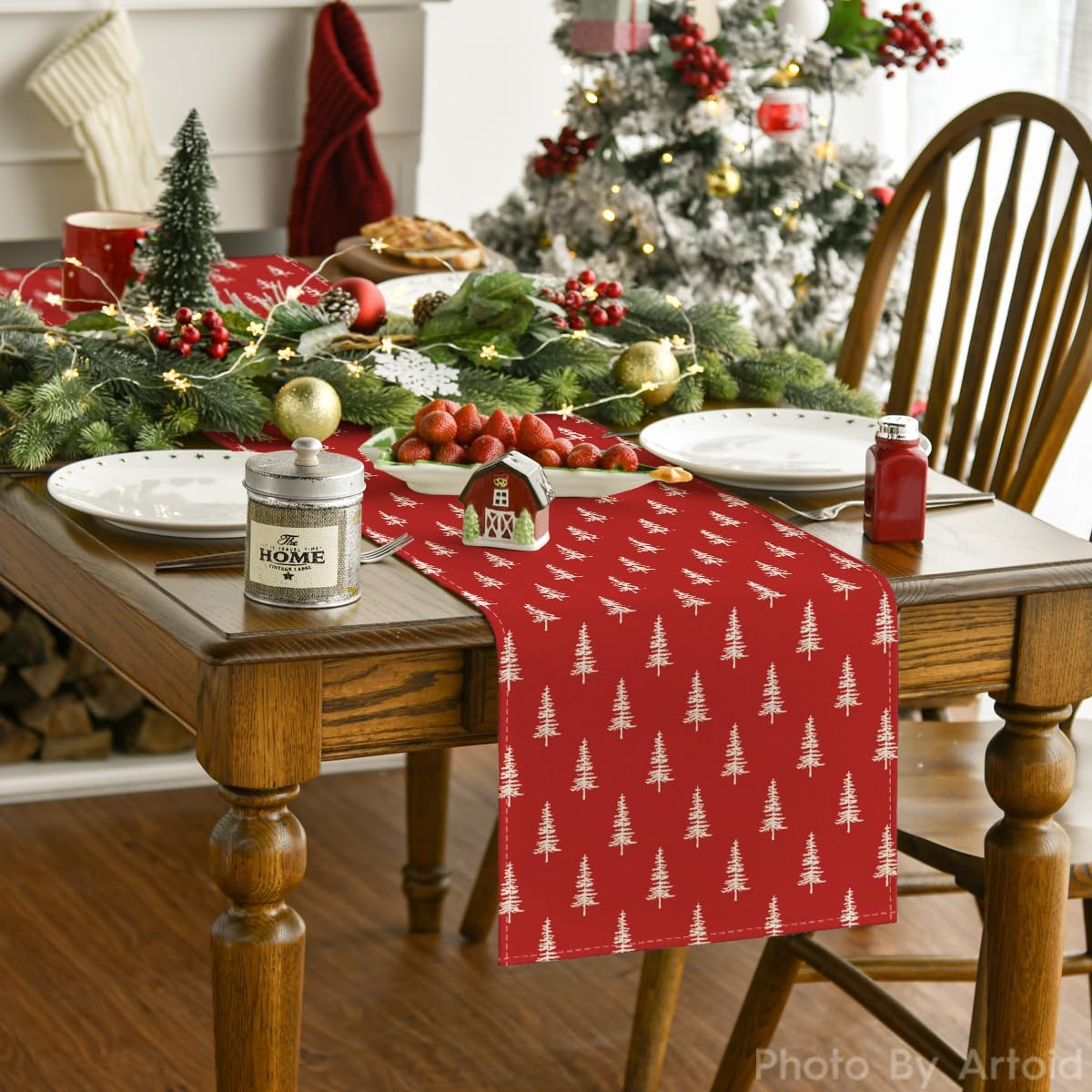Artoid Mode Red Xmas Tree Christmas Table Runner, Seasonal Winter Kitchen Dining Table Decoration for Home Party Decor 13x72 Inch