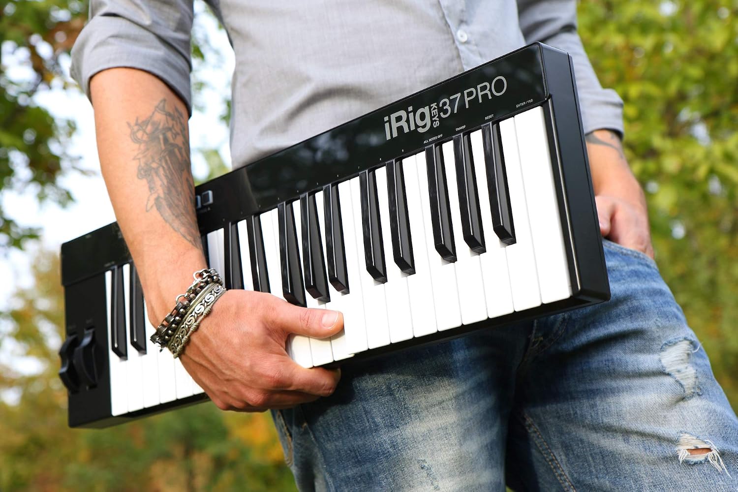 IK Multimedia iRig Keys 37 USB PRO with SampleTank SE