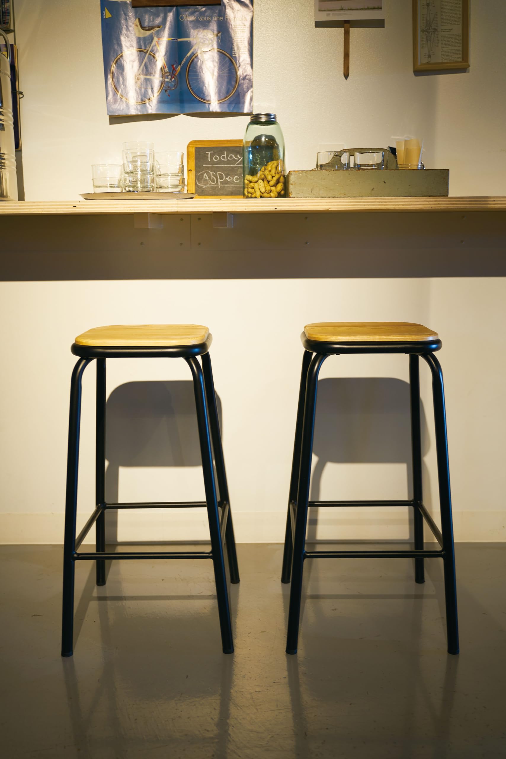 Amazon.co.jp: 東谷 ハイスツール ブラック PC-67BK : ホーム＆キッチン