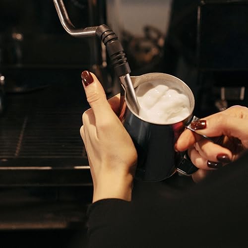 Miniatura 4 de Jarra espumadora de leche KitchenBoss de acero inoxidable, jarra vaporizadora de café expreso, 12 onzas (11.8 fl oz), jarra de latte Art, jarra de