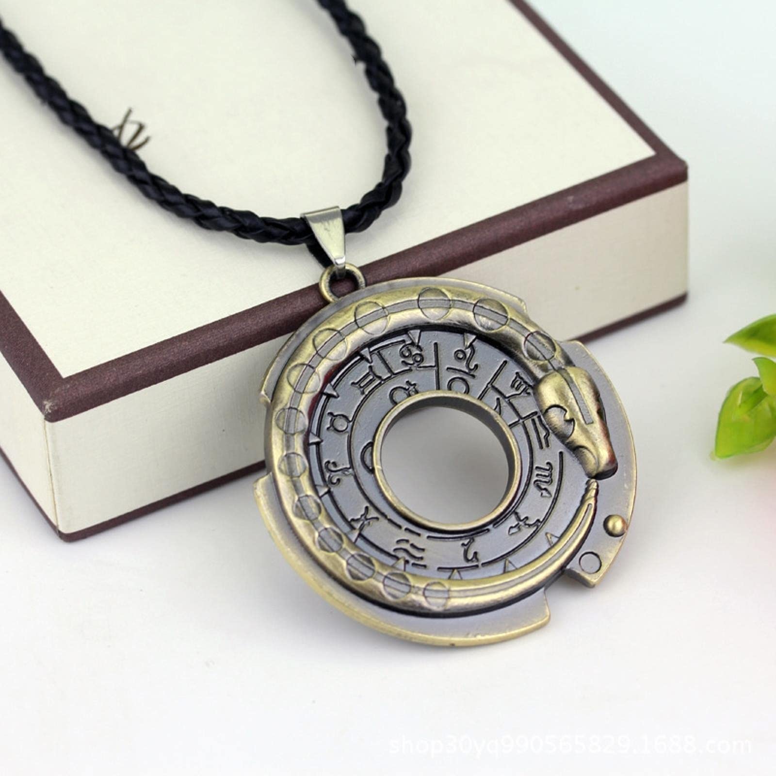 1 sztuk moda zabójca węża runa lina okrągła skórzane naszyjniki wisiorki Amulet szczęście ochronna biżuteria unisex akcesoria prezent