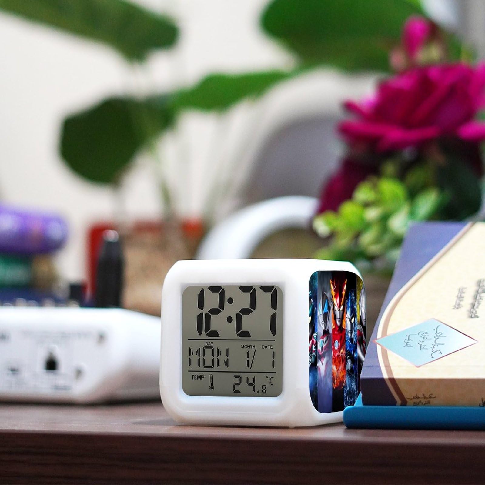 ウルトラマン デジタル時計 RAICEN　&　メガライト　ヒーローウルトラマン メガライトヒーローズ ウルトラマン(シン・ウルトラマン