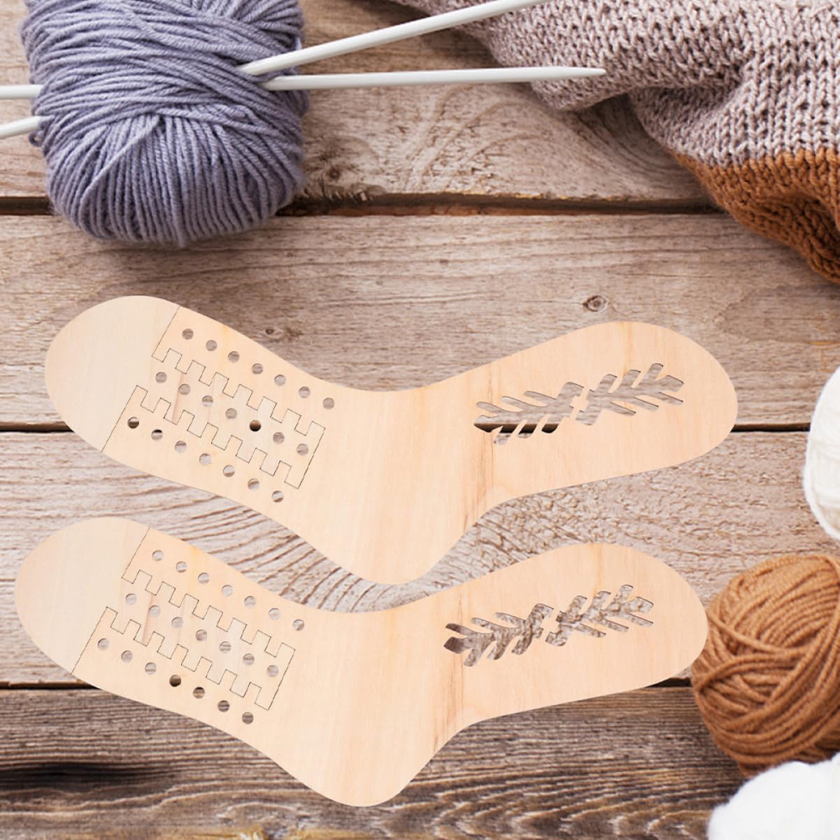DIYEAH 5 Sätze Ausstellungsmodell Gestrickter Socken Baumwollgarn Zum Häkeln Strickwolle Blocker Sockenspanner Diy Gewebte Sockenmodelle Bausatz Maschenmarkierer Stich Hölzern 2 Paar * 5