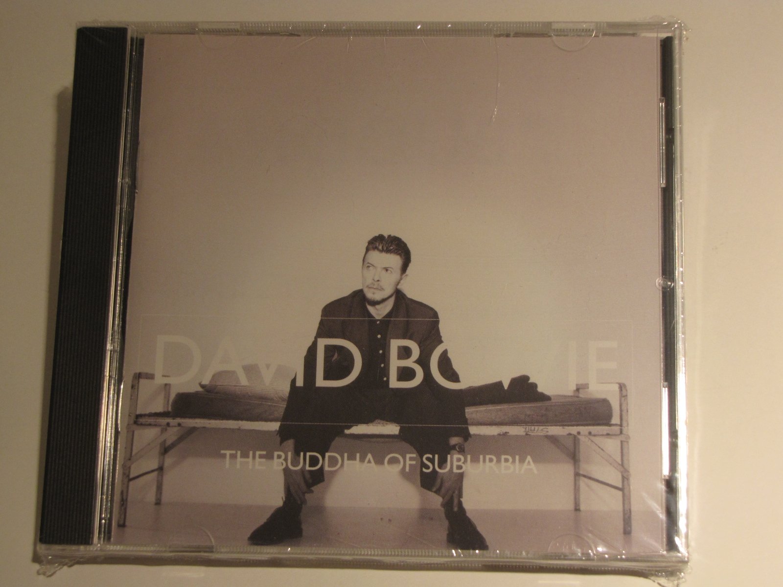 The Buddha of Suburbia: Bowie, David: Amazon.ca: Music