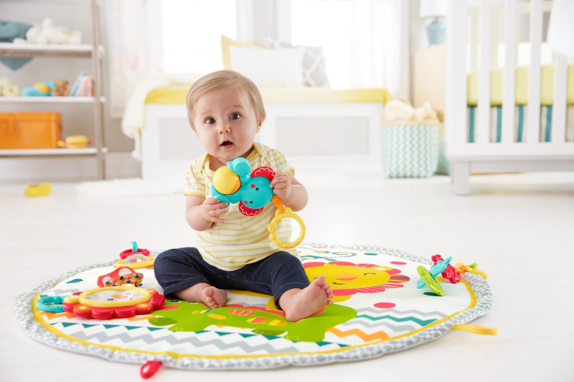 Fisher-Price Carnival Music & Lights Deluxe Play Gym