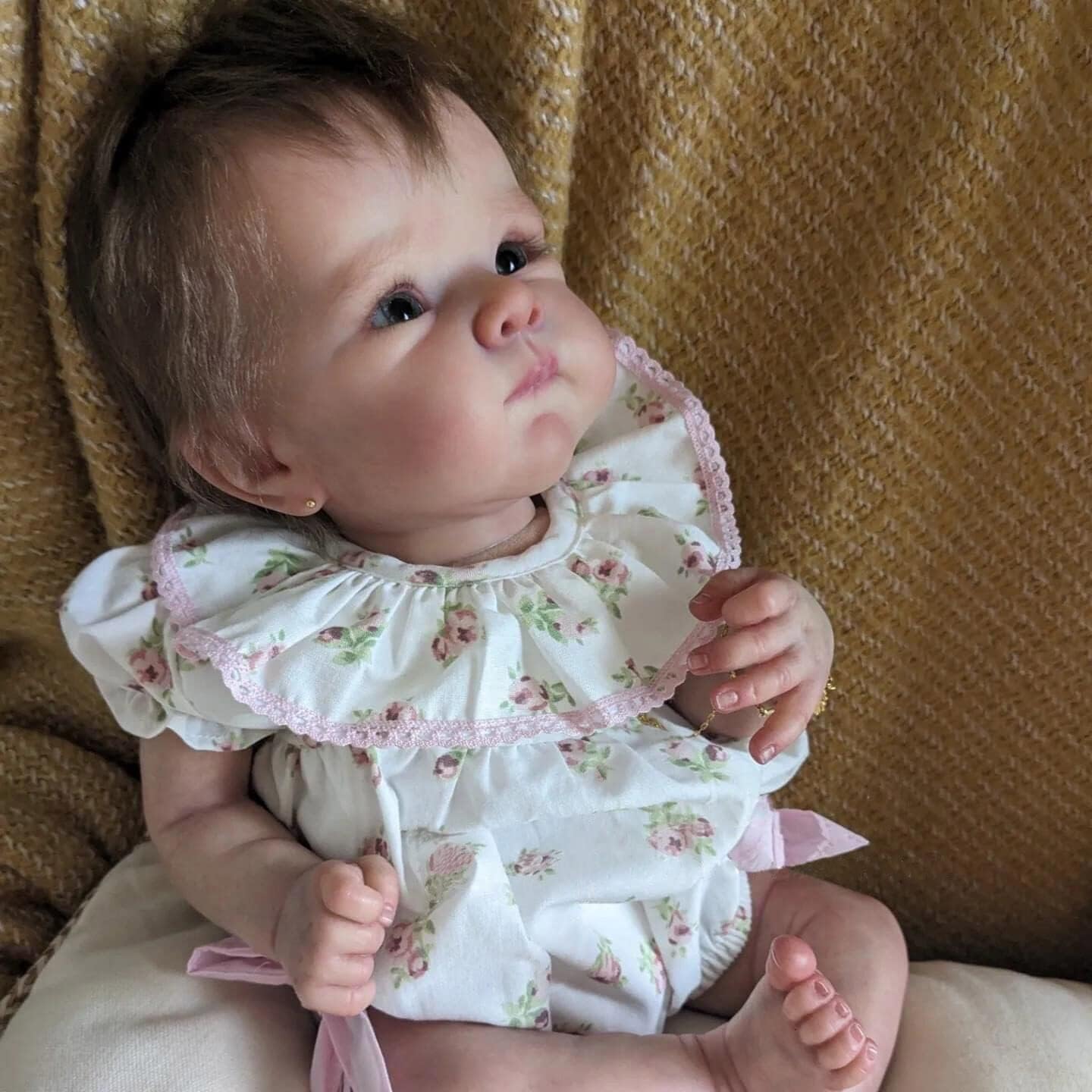 WOOROY Reborn Baby Dolls - 20 Inch Lifelike Realistic Baby Doll Real Life Baby Dolls Newborn Girl Posable Soft Gift Set with Accessories for Kids, Parents, Collectors