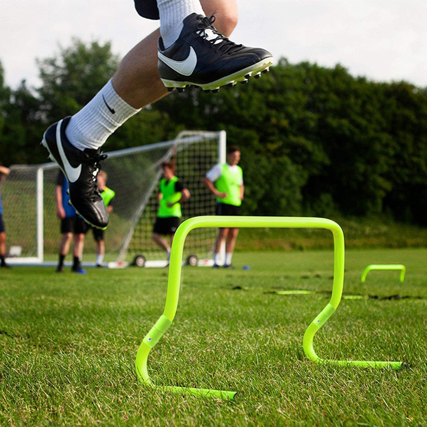 NAIZY Haies de Coordination Obstacles d'entraînement Vitesse Speed/Agility Football Réglables en Hauteur - Aide à l'entraînement Multi-sports de la Souplesse et de la Coordination, Vert (Lot de 6)