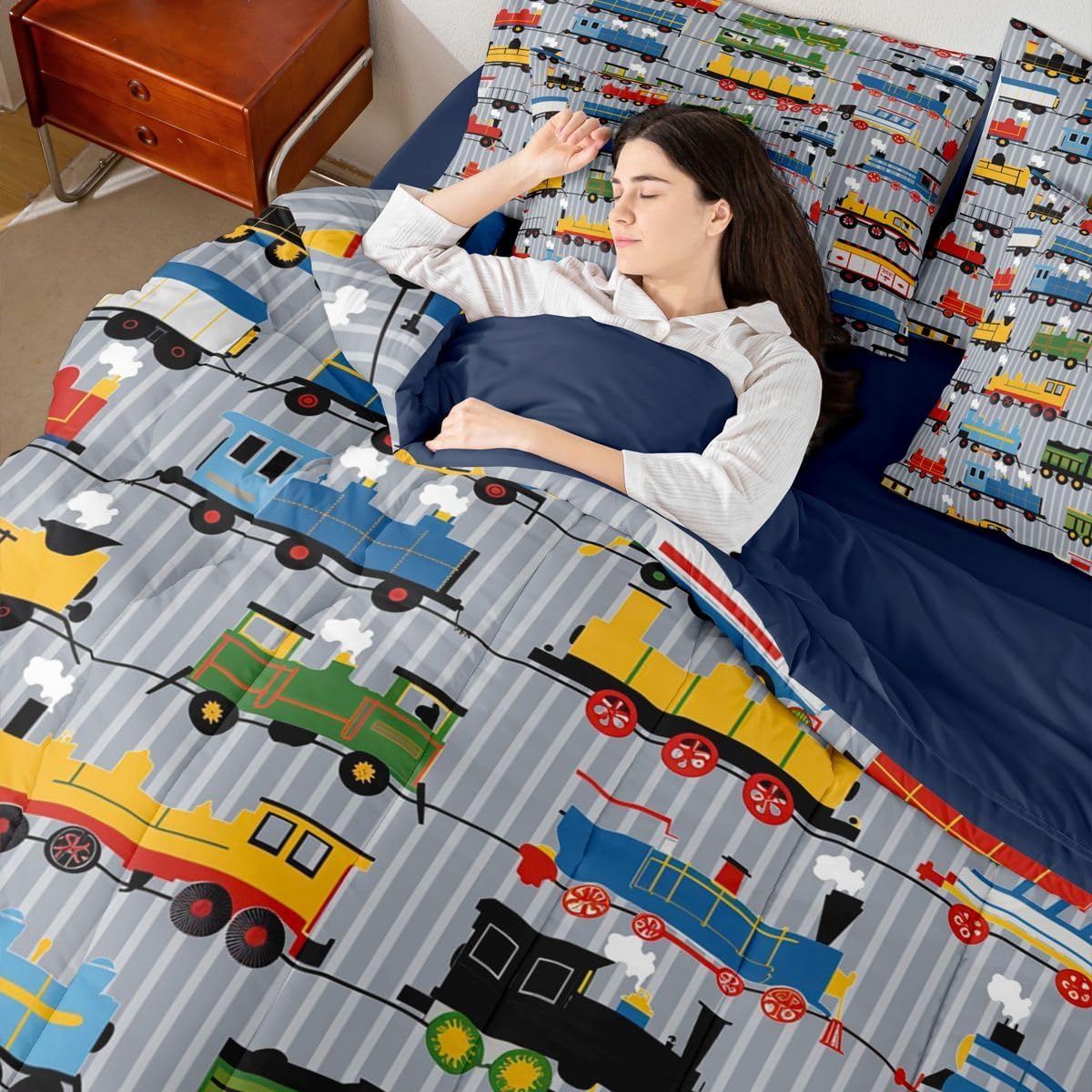 Erosebridal Boys Comforter Set Queen Size Train Bedding, Colorful Steam Engine Truck 7Pcs Bedding Comforter Sets(1 Comforter, 1 Flat Sheet 1 Fitted Sheet 2 Pillowcases and 2 Throw Pillow Covers)