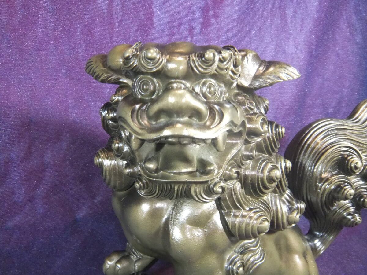 Amazon.co.jp: 玉獅子 唐獅子 シーサー 非鉄金属製 彫刻 仏像 オブジェ