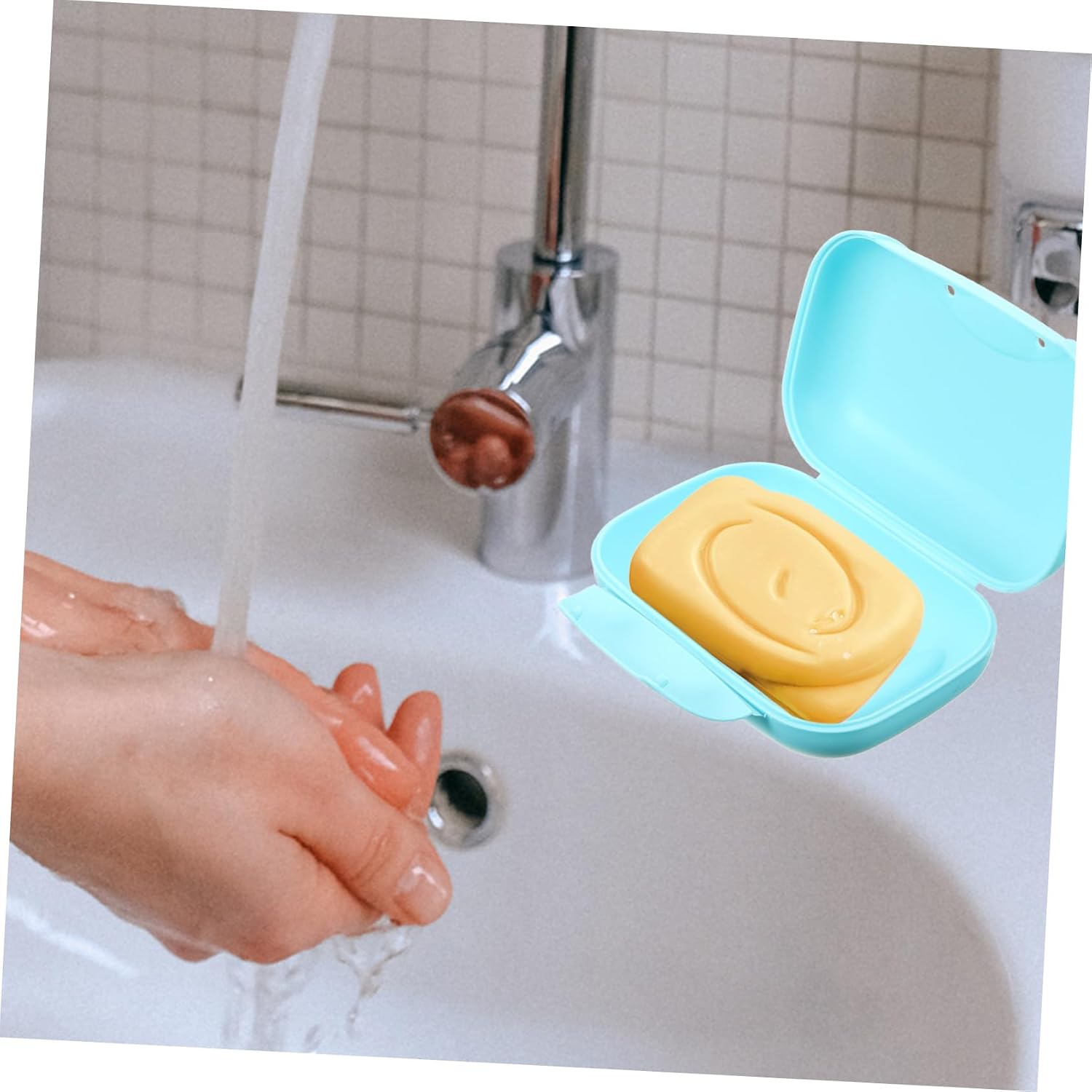 Zerodeko Portable Sealed Soap Case with Lock Large Blue Soap Box Container PP Plastic for Camping Hiking Home Use Compact and Leak Design