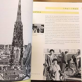 洋書 英語 大型本 / AMFPAの40年、口と足で描く芸術家の協会 洋書 英語 大型本 / AMFPAの40年、口と足で描く芸術家の協会