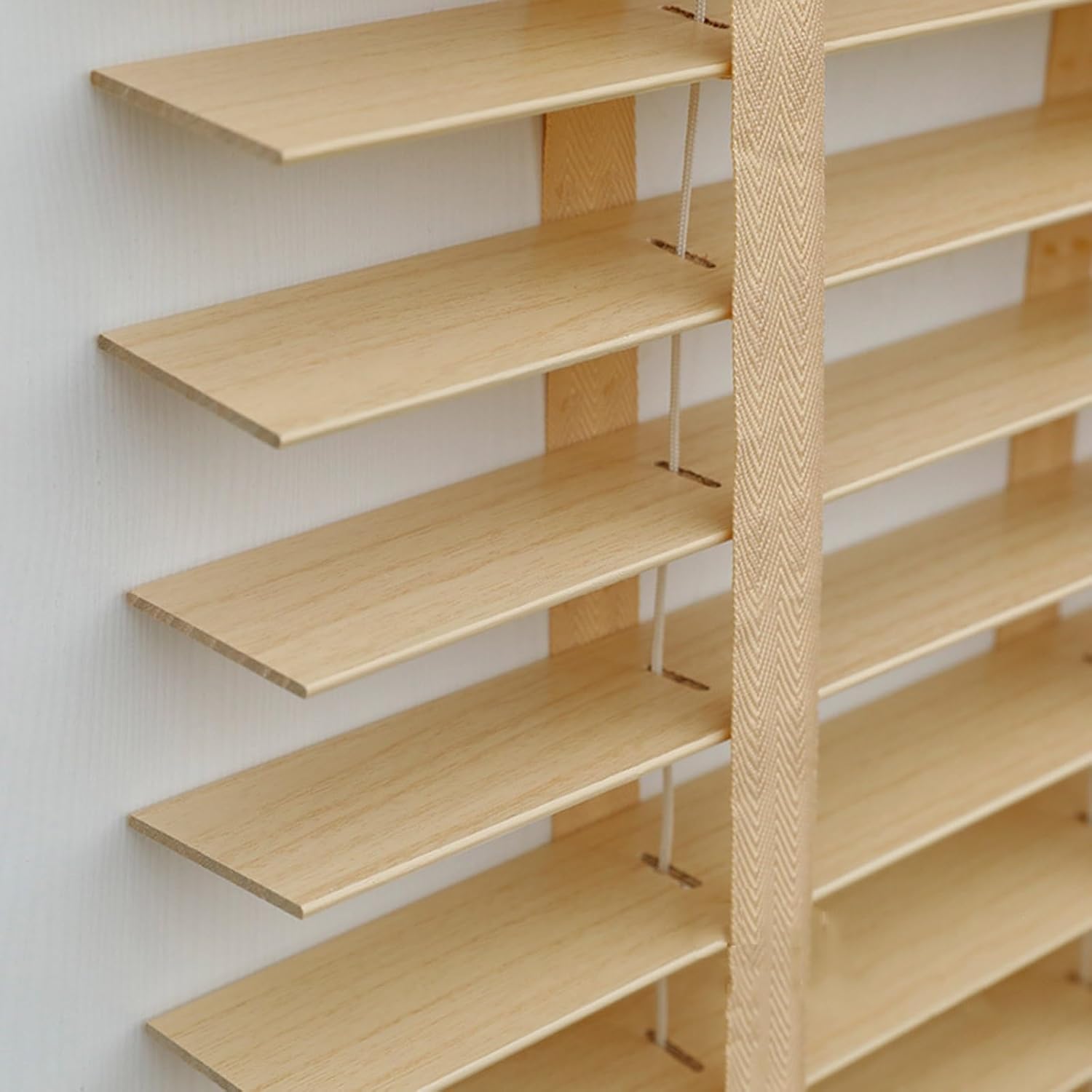 2" Slats Indoor Wood Blinds, Wooden Window Blinds, Cordless Blackout Shades 20" 28" 35" 40" 43" 48" 52" 55" 62" 70" 75" Horizontal Privacy Blind for Bedroom,Bathroom,Living Room(Primary Color)