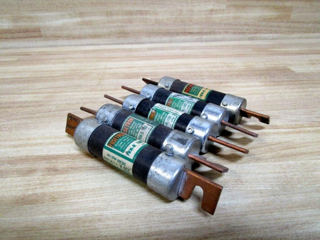 Bussmann FRN-R-100 Fuse FRNR100 (Pack of 5): Amazon.com: Tools & Home ...