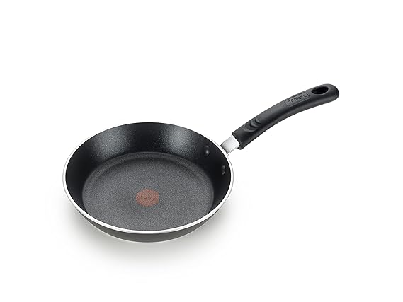 T-fal E93802 Professional Total Nonstick Thermo-Spot Heat Indicator Fry Pan, 8-Inch, Black