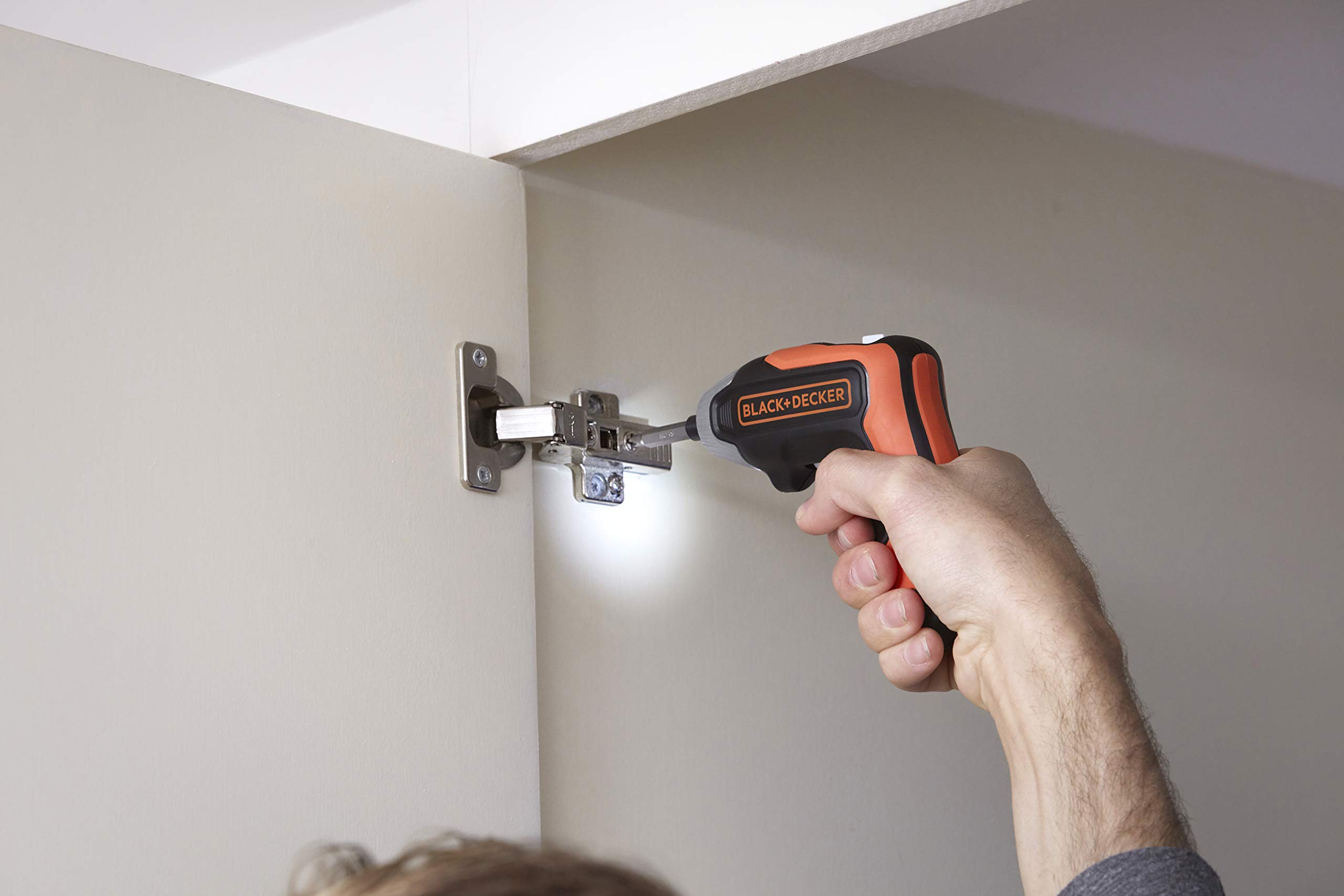 Black+Decker BCF611CK-QW - Atornillador a Batería 3.6 V (1.5 Ah) Litio, 5.5 Nm, de Carga Rápida