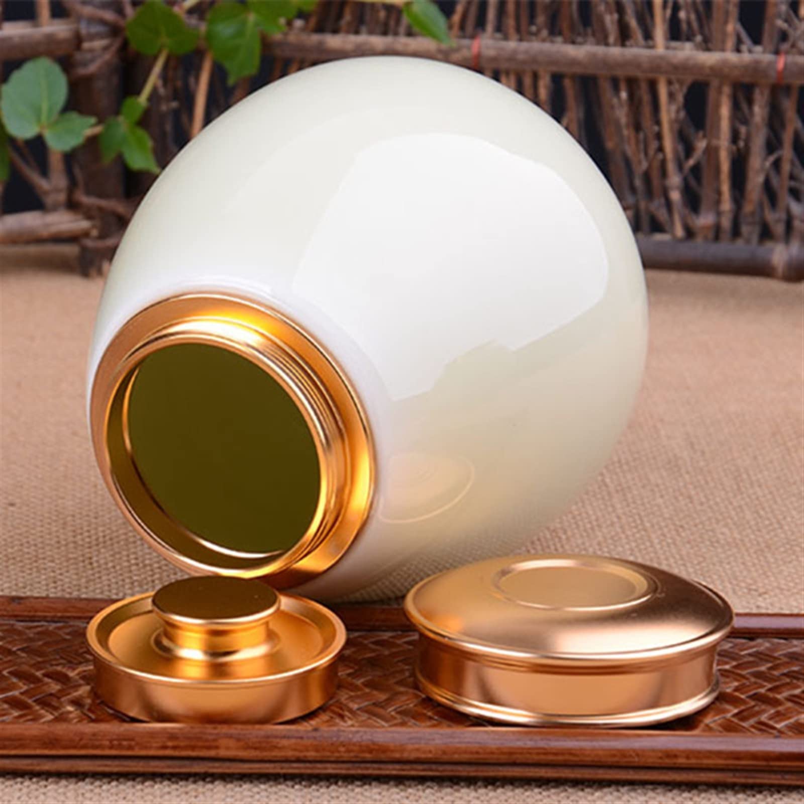 Urn
