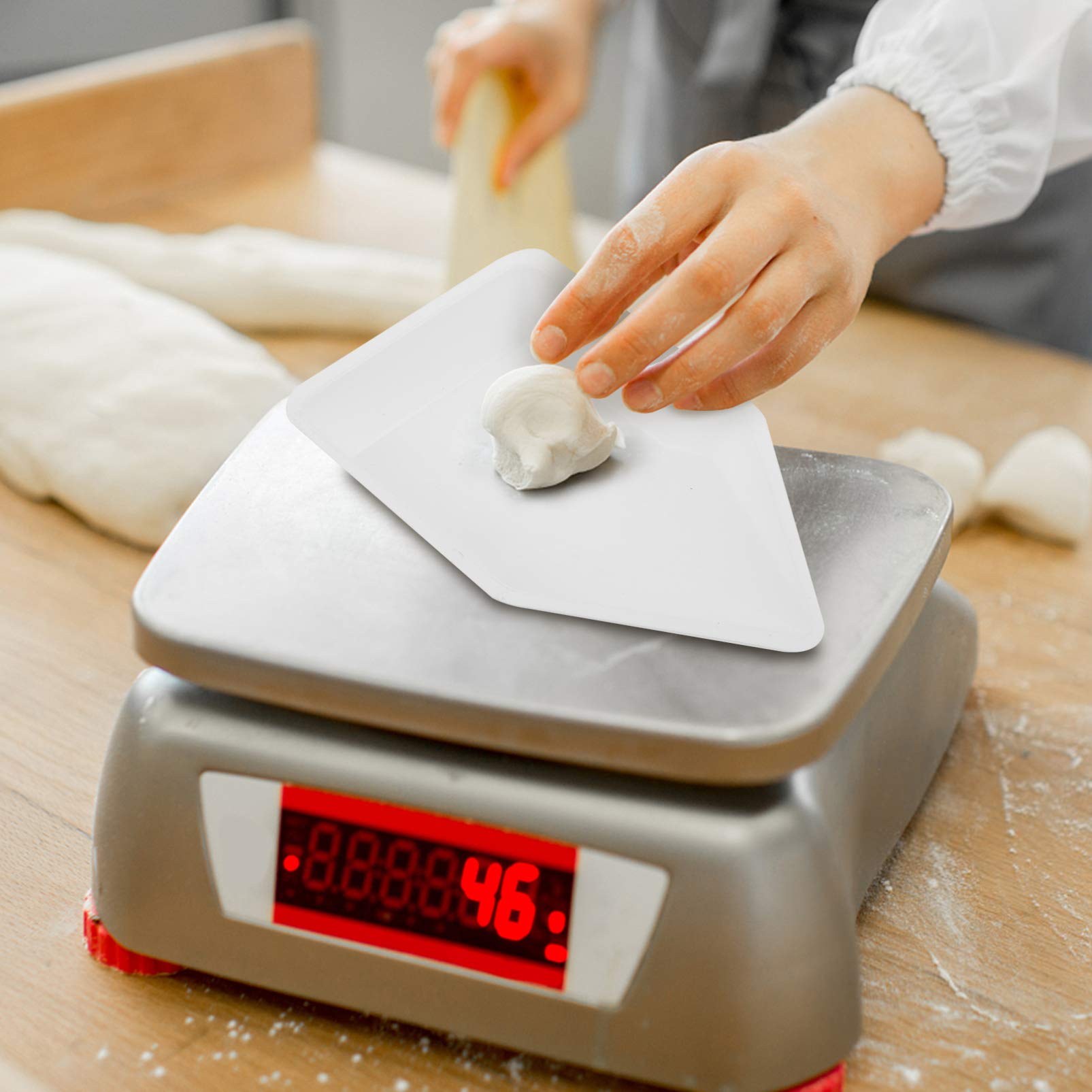 ULTECHNOVO 10 Uds plato de pesaje de plástico pequeños de pesaje plato de laboratorio mini plástico de medición de polvos de mezcla líquidos