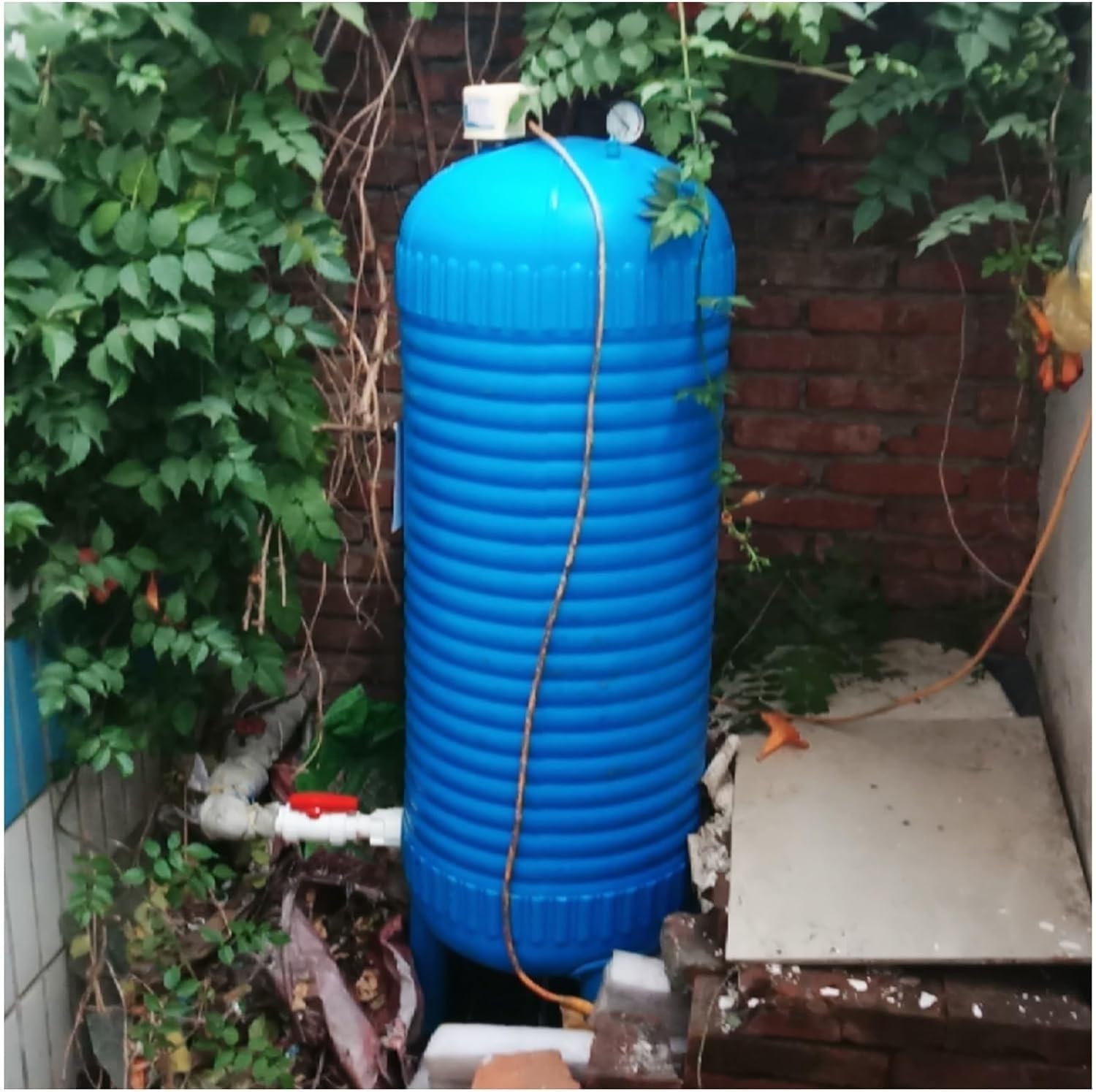 AviiSo Kanister Wassertank Blaue Wasserspeicherblase mit Entlüftungsventil, Brunnentanks stehen unter Druck 13 15 26 31 39 52 79 Gallonen, Vertikale PE-Brunnentanks unter Druck(15gal/60L-75x35cm/29.5x