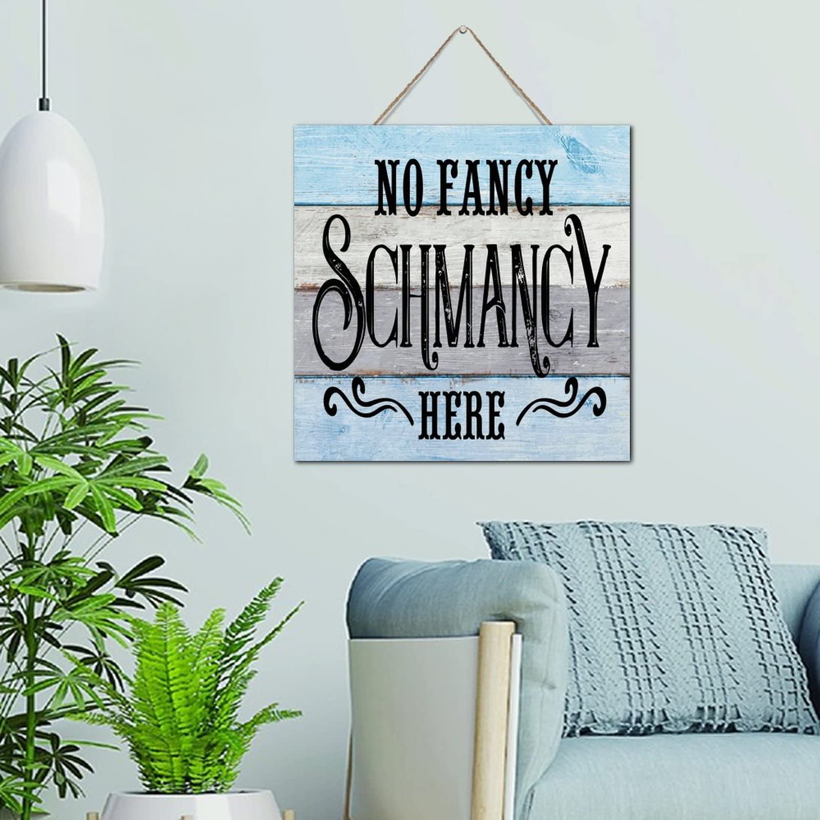 Plaque murale decorative en bois 30x30 cm pour une salle a manger conviviale
