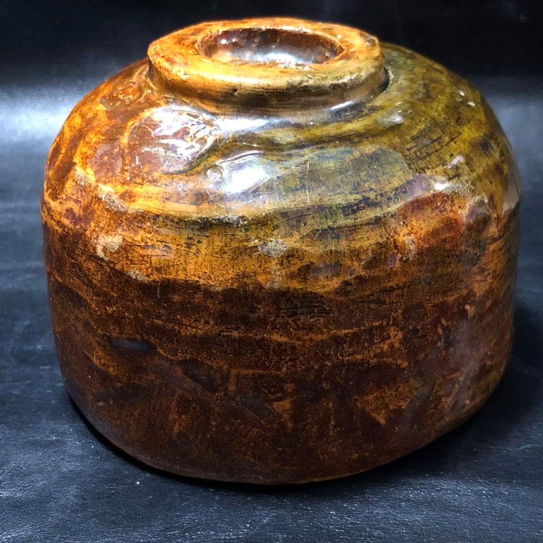 美しい古美術◼️蔵から美しい飴茶色の雰囲気のある抹茶茶碗が出て来ました。茶道具 究極の古美術 蔵から美しい飴色の艶やかでかなり良さそう