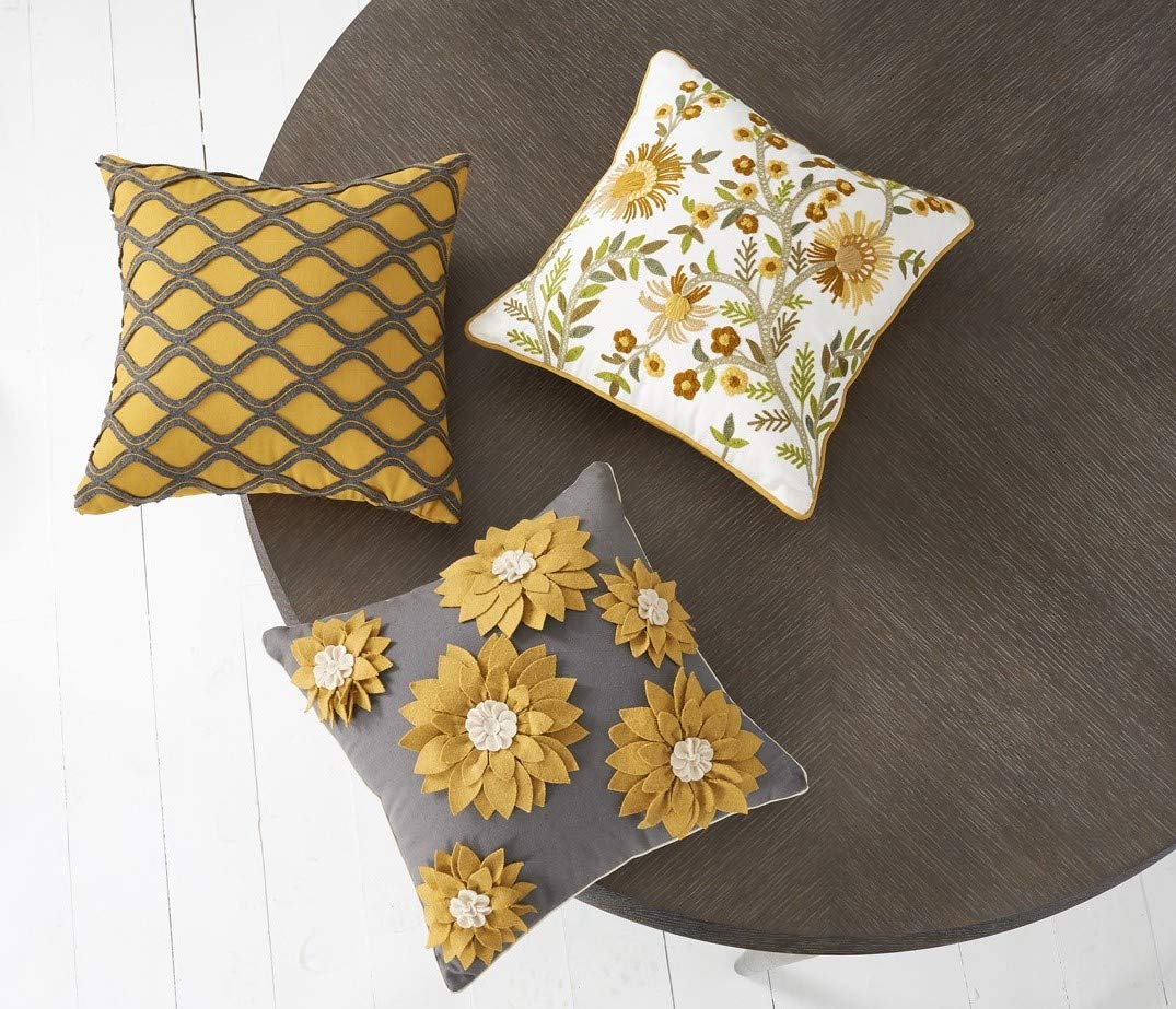 Amazon.co.jp: K&K Interiors 16150A 16インチ正方形枕 ボタニカル刺繍