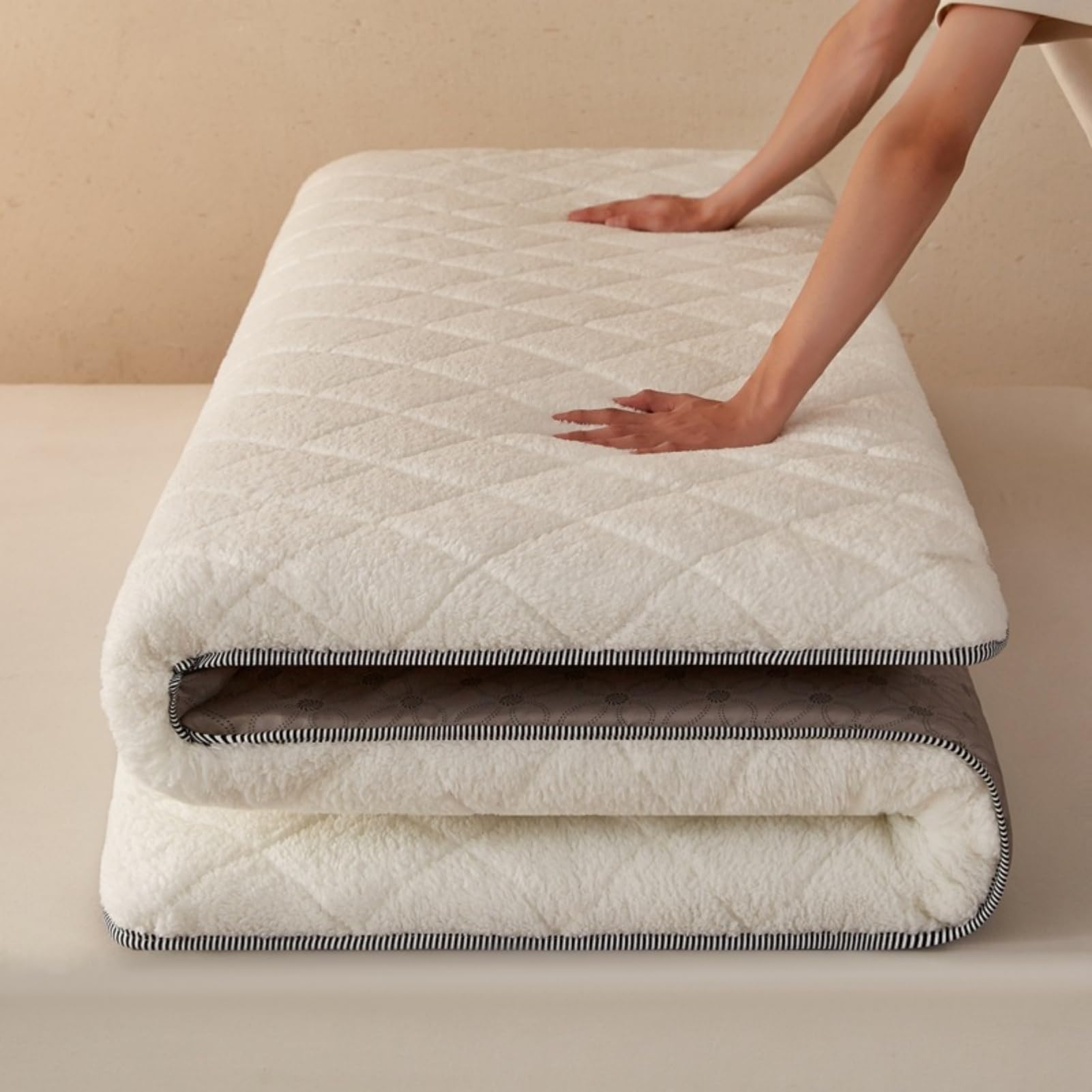 Japoński futon nakładka na materac, składana, antypoślizgowa, zwijana mata, wygodna podkładka sprężynowa do akademika, podwójna, pełna, rozmiar queen, 80 x 190 cm (31,5 x 75 cali)
