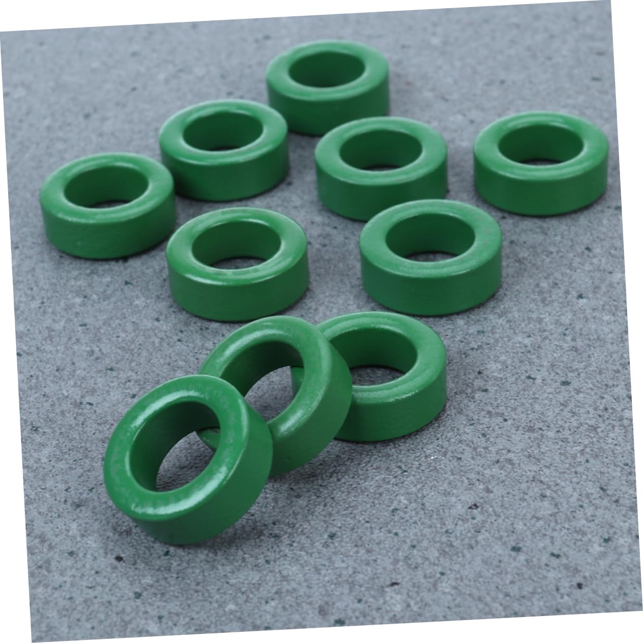 Pack of 70 MH2029-601Y Ferrite 600 Ohms @ 100 MHz 1 Power, Signal Line Ferrite Bead 0805 (2012 Metric) 1A 200mOhm