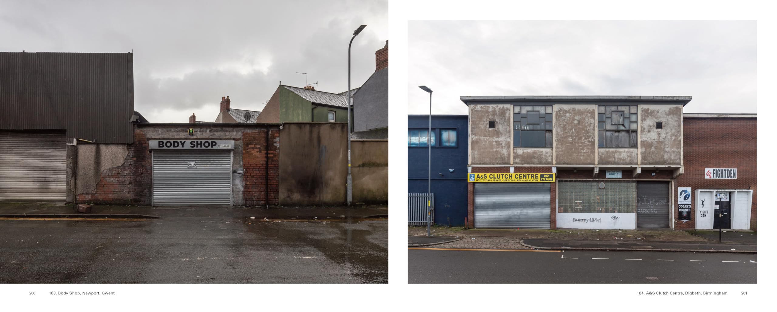 Philip Butler 226 Garages and Service Stations /anglais