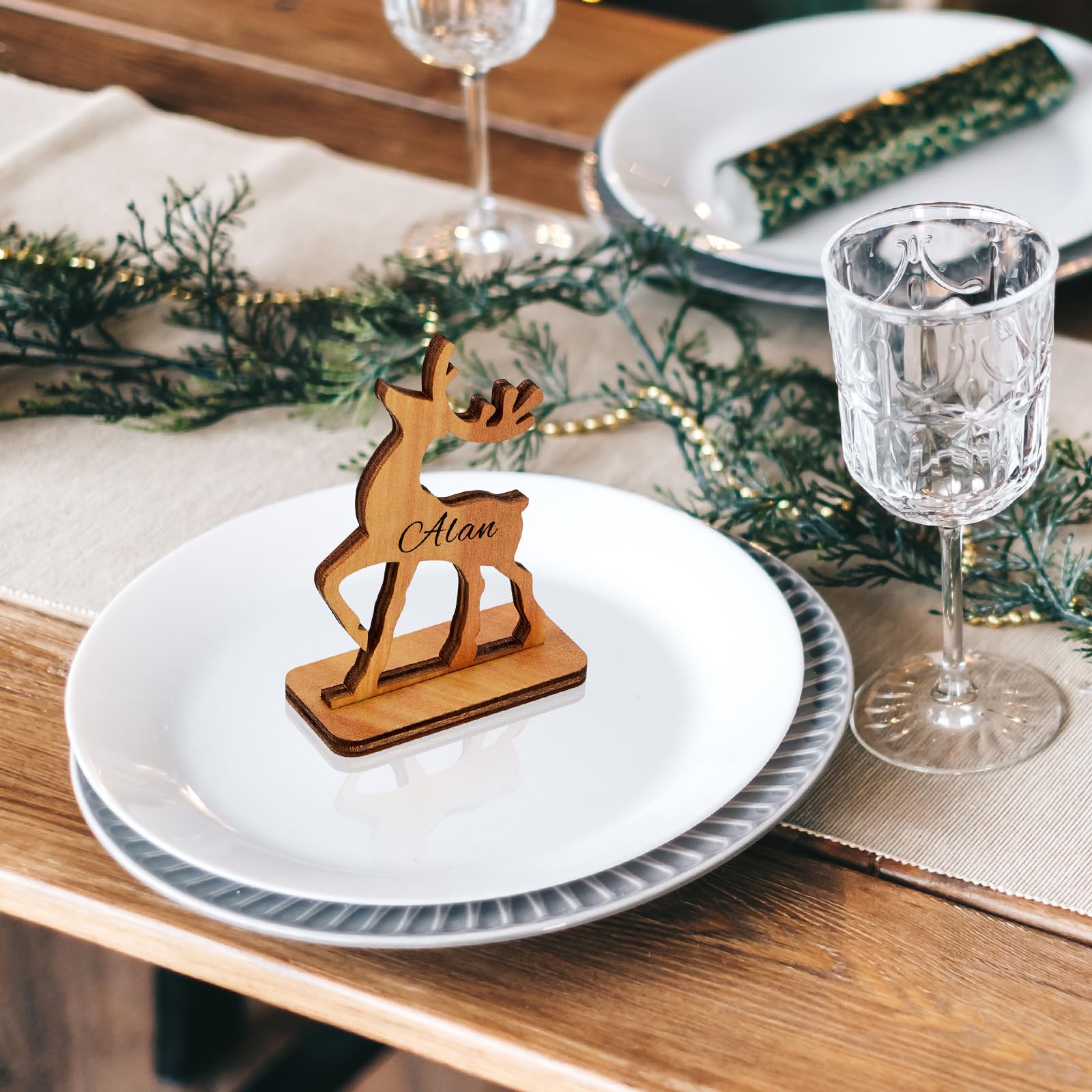 Cholemy 12 Stück Weihnachtliche Tischkartenhalter – Freistehend, Weihnachtsbaum-Form, Aus Holz, 15 Cm Hoch