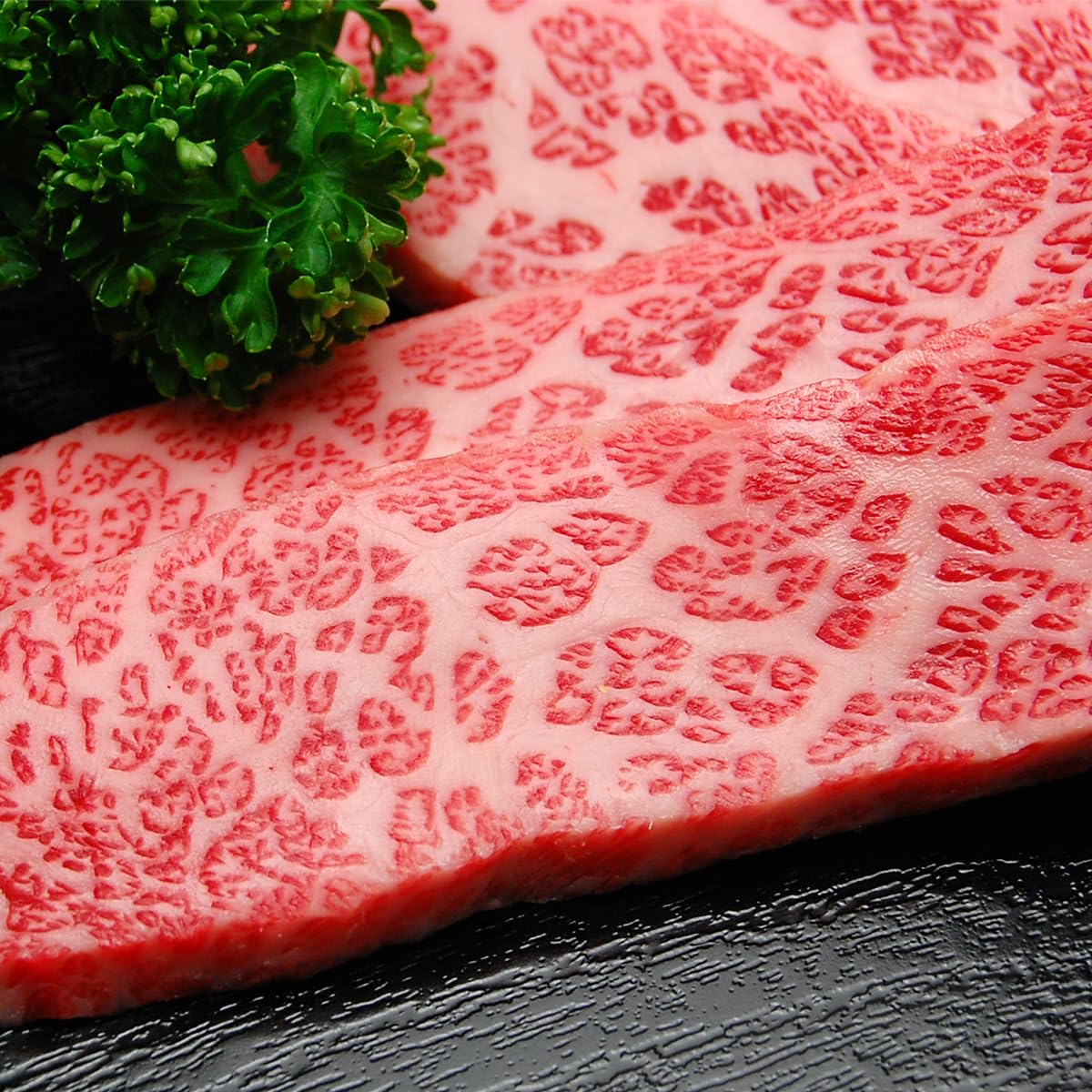 米沢牛専門店さかの 牛肉 黒毛和牛 お歳暮 高齢者 人気 プレゼント 米沢牛 特上カルビ(肩三角) 焼き肉用