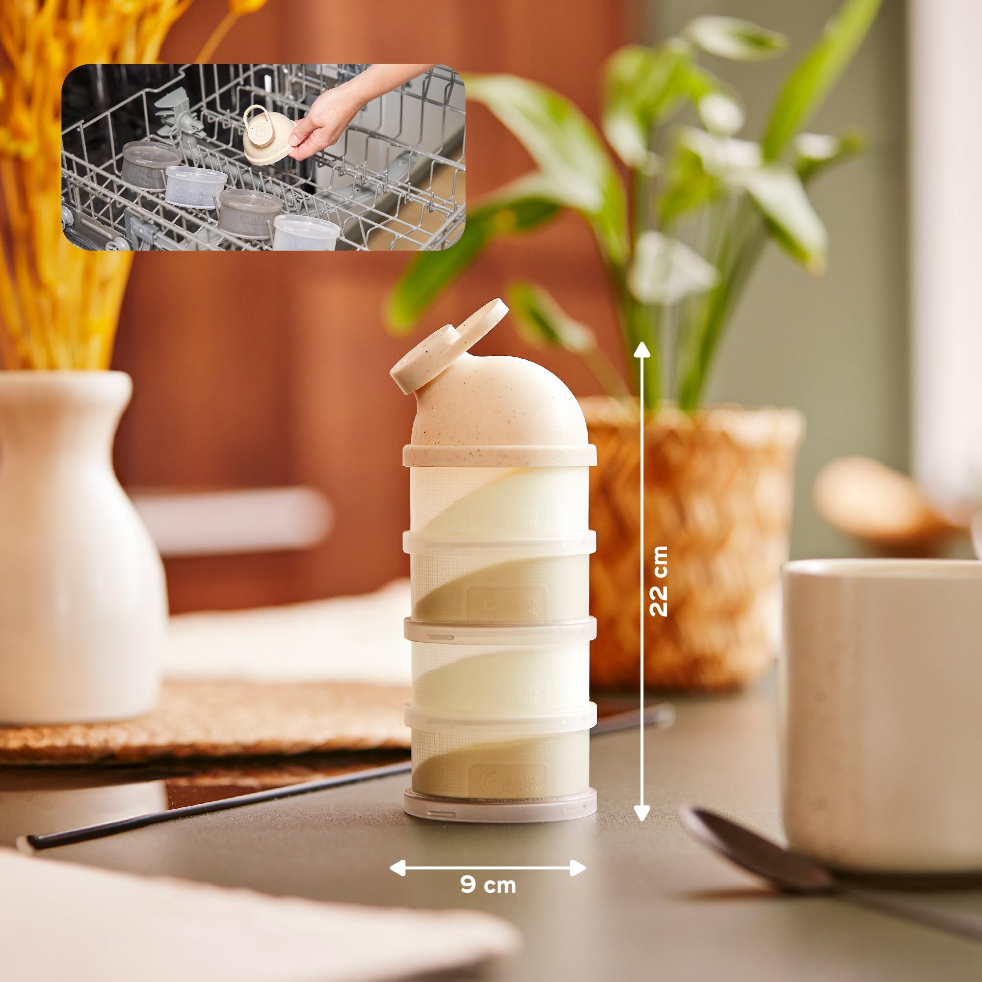 Babymoov Boites de Lait en Poudre Babydoses - Bec Verseur Ergonomique - 4 compartiments Empilables - Hermétiques - Fabriquées en France - Grande Contenance, Beige