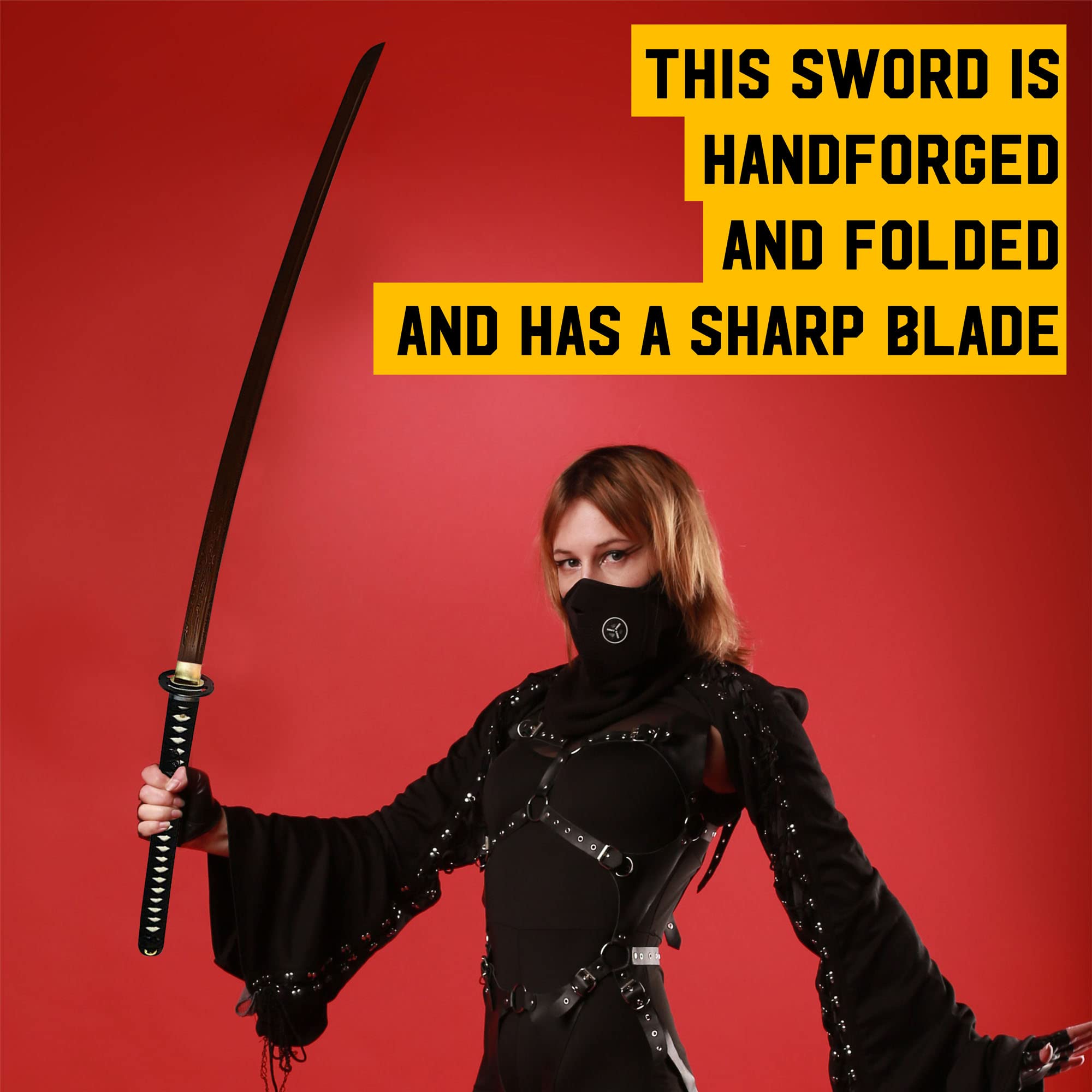 Nodachi Schwert - handgeschmiedet & gefaltet, Set - Blutdamast Edition, Samurai Schwerter scharf echt, 141 cm, Scheide, Schwertständer & Schwertpflegeset, Katana Schwert für Tameshigire & Samurai Deko