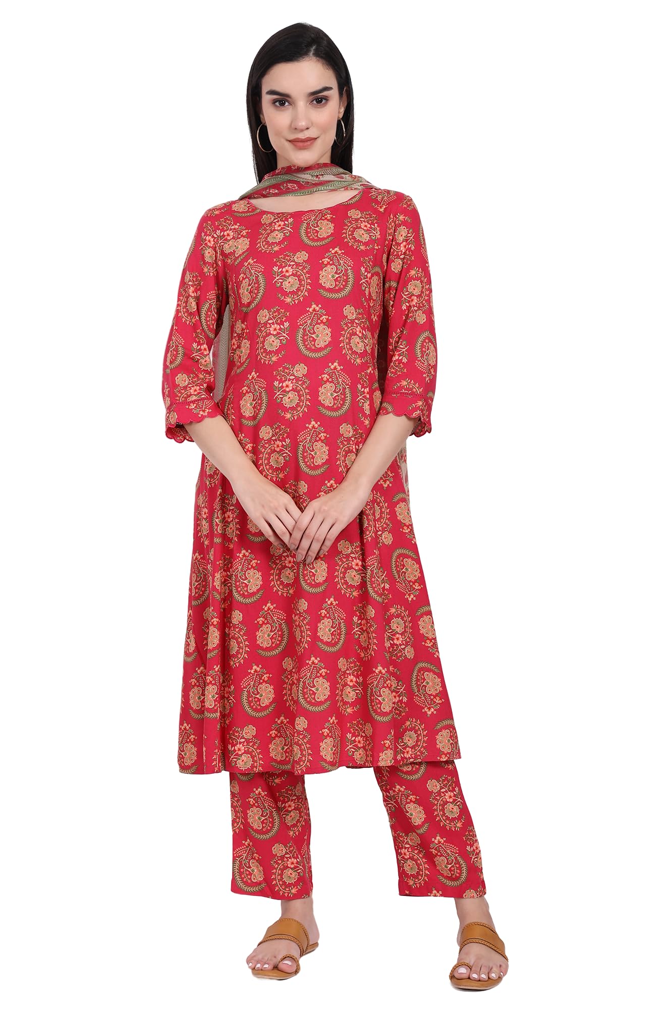Ensemble Kurta de qualité supérieure et finitions florales raffinées - 8