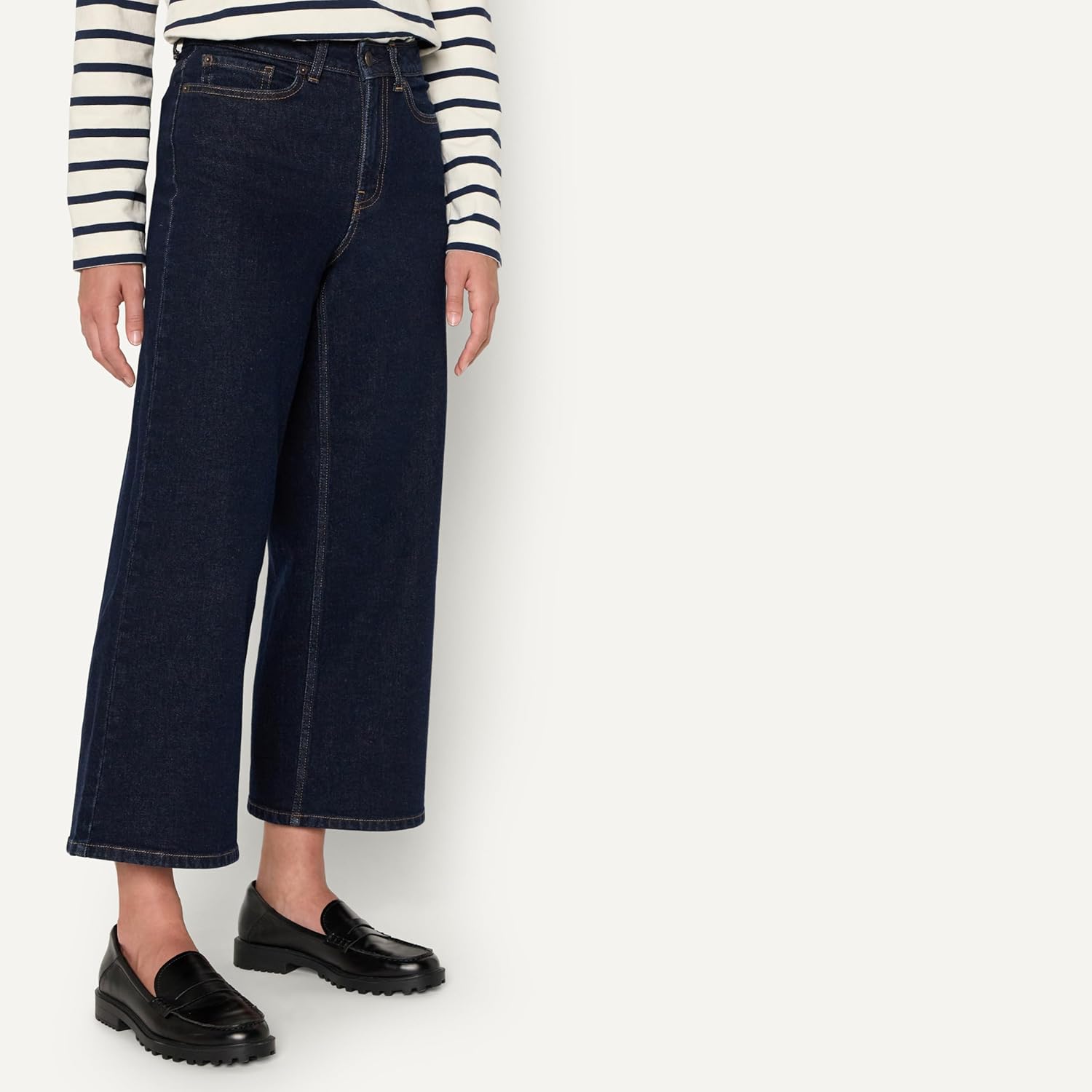 Amazon Essentials Women’s High-Rise Wide Leg Jean