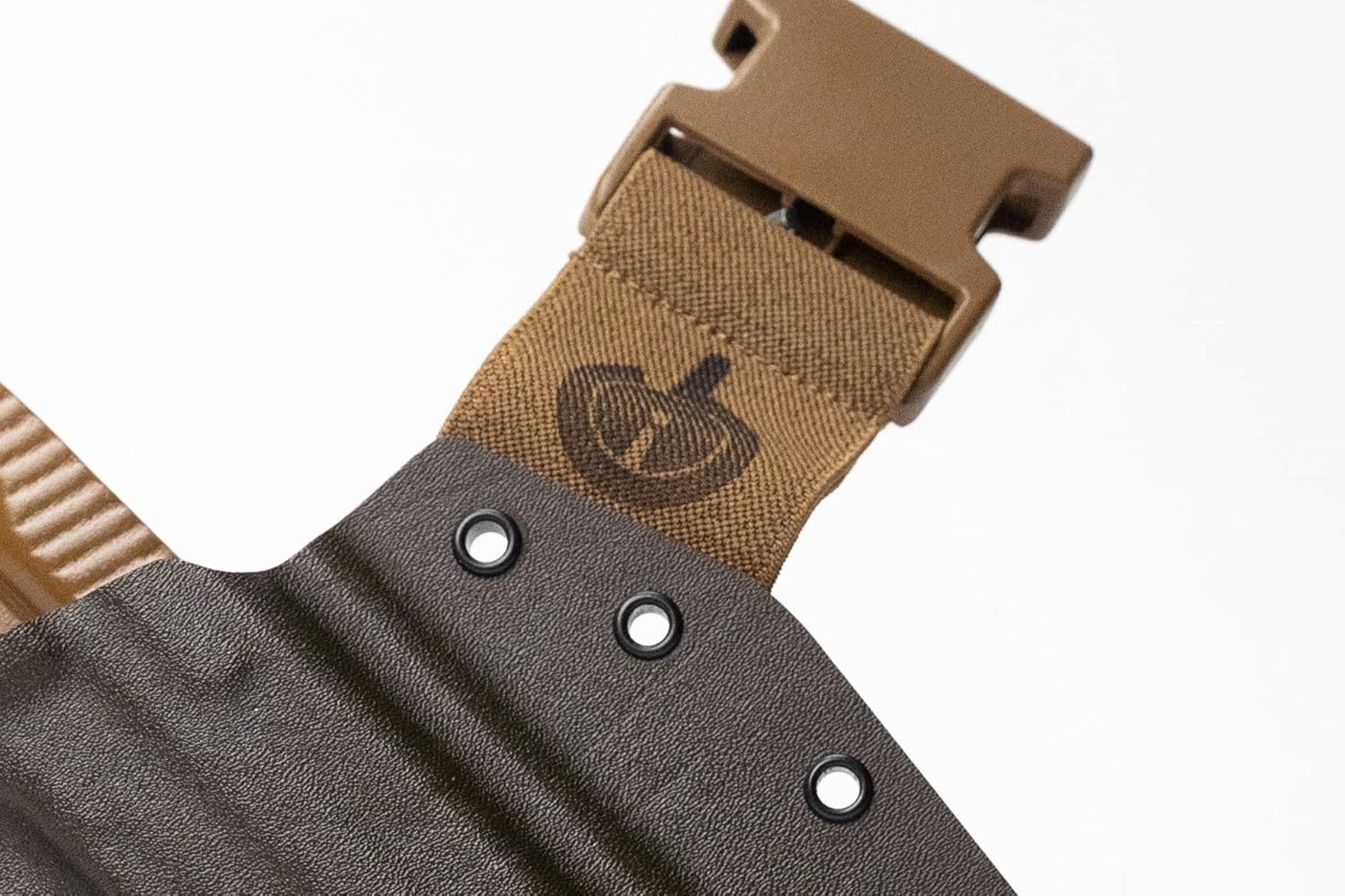 GunfightersINC Chest Holster | SIG P220 Hunter 10mm | Right Hand | Mas Grey/Coyote