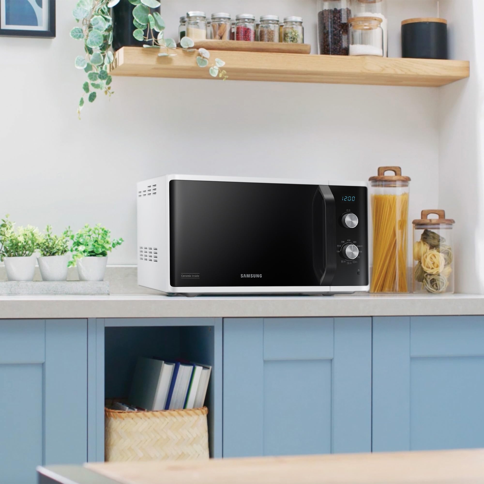 Samsung MG23K3614AW/EG Mikrowelle mit Grill, 23 Liter, 800 W, Keramik-Emaille, Weiß