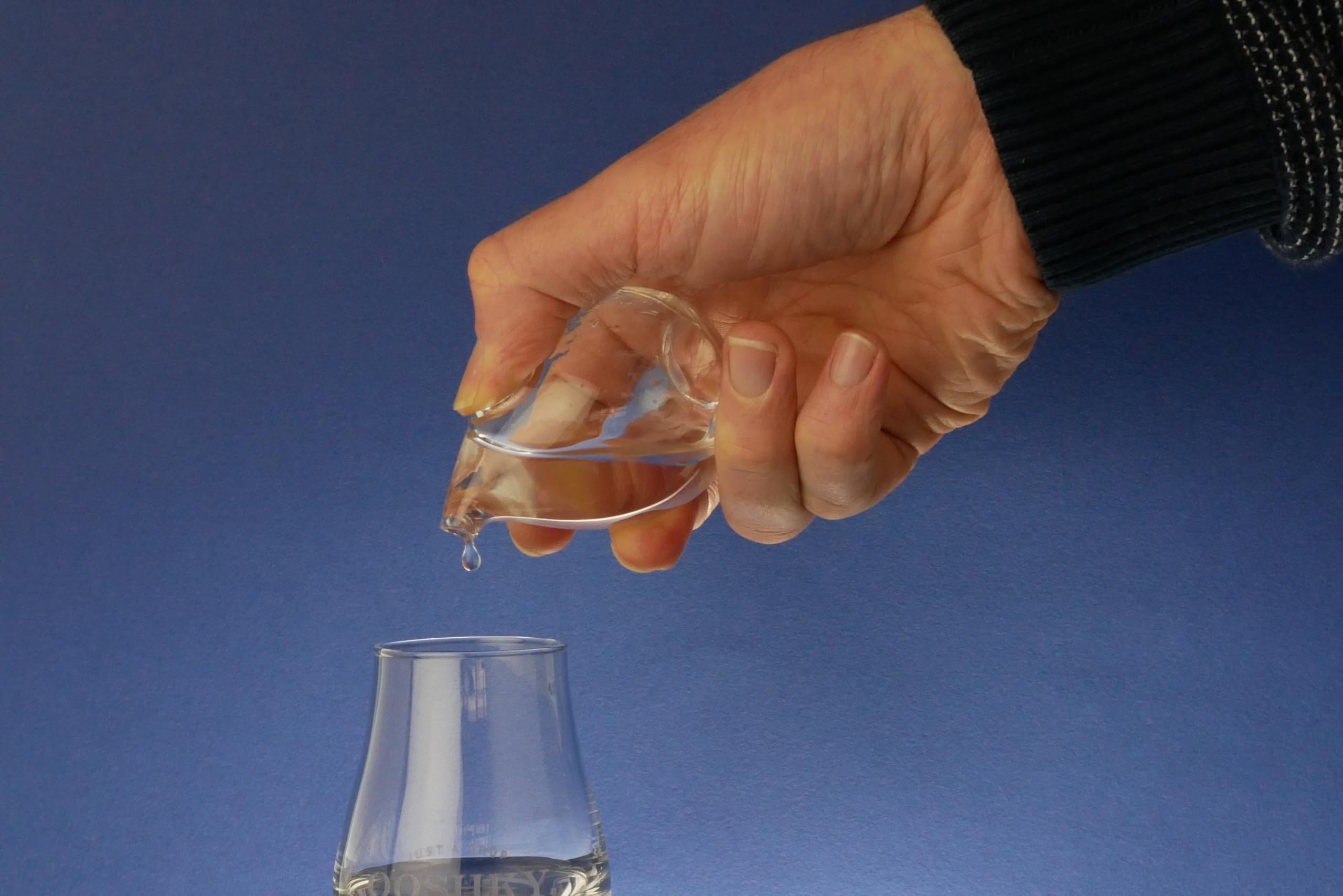 Ooshky Whisky Water Jug, Handmade Glass Dropper and Pipette, Unique Gift (Glass, Clear), Transparent - Image 3