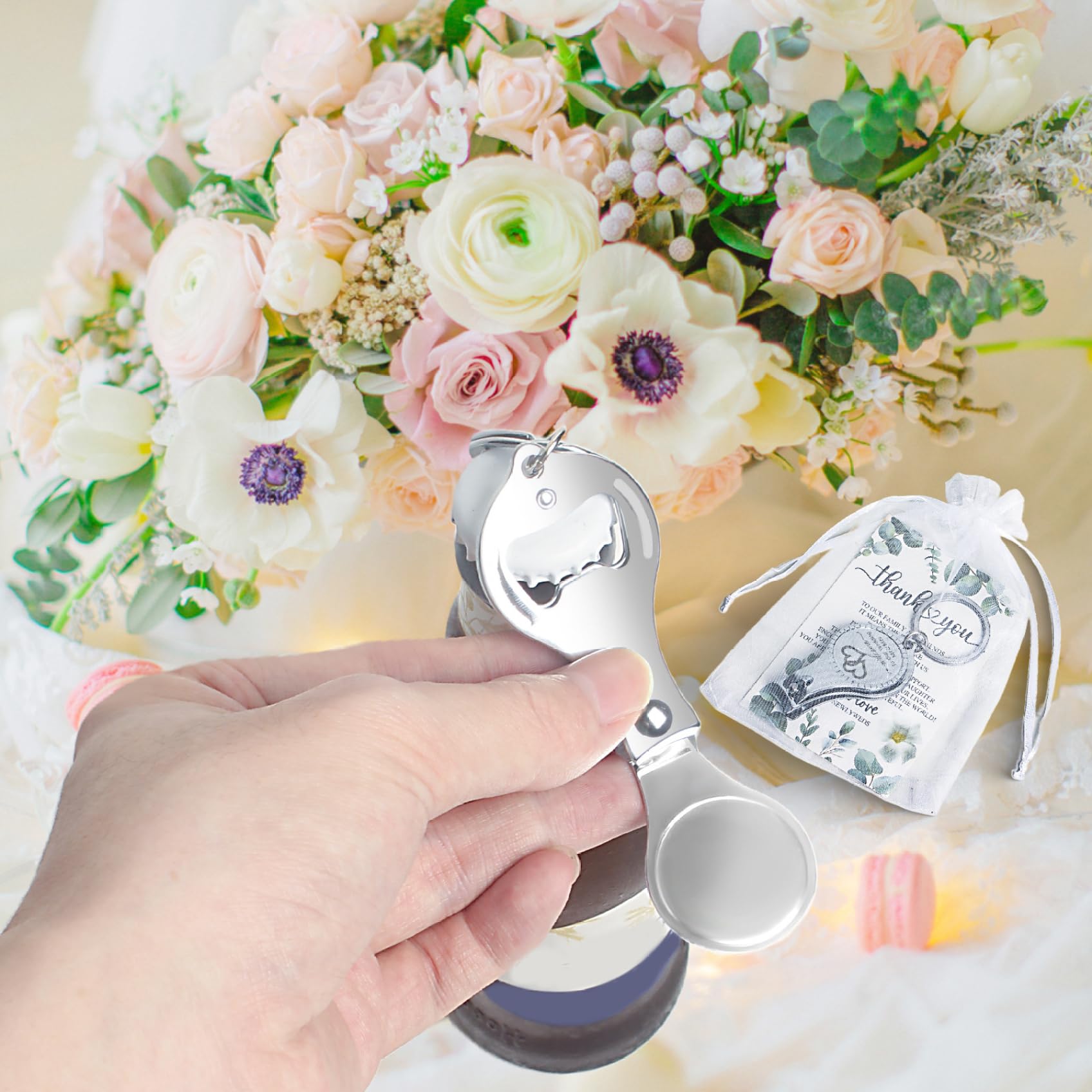50 Stück Hochzeitsgeschenke für Gäste – Herz-Schlüsselanhänger mit Flaschenöffner und Nagelknipser, inklusive Dankeskarten und Organzabeuteln, Brautparty-Geschenke für Gäste, Hochzeitsfeier