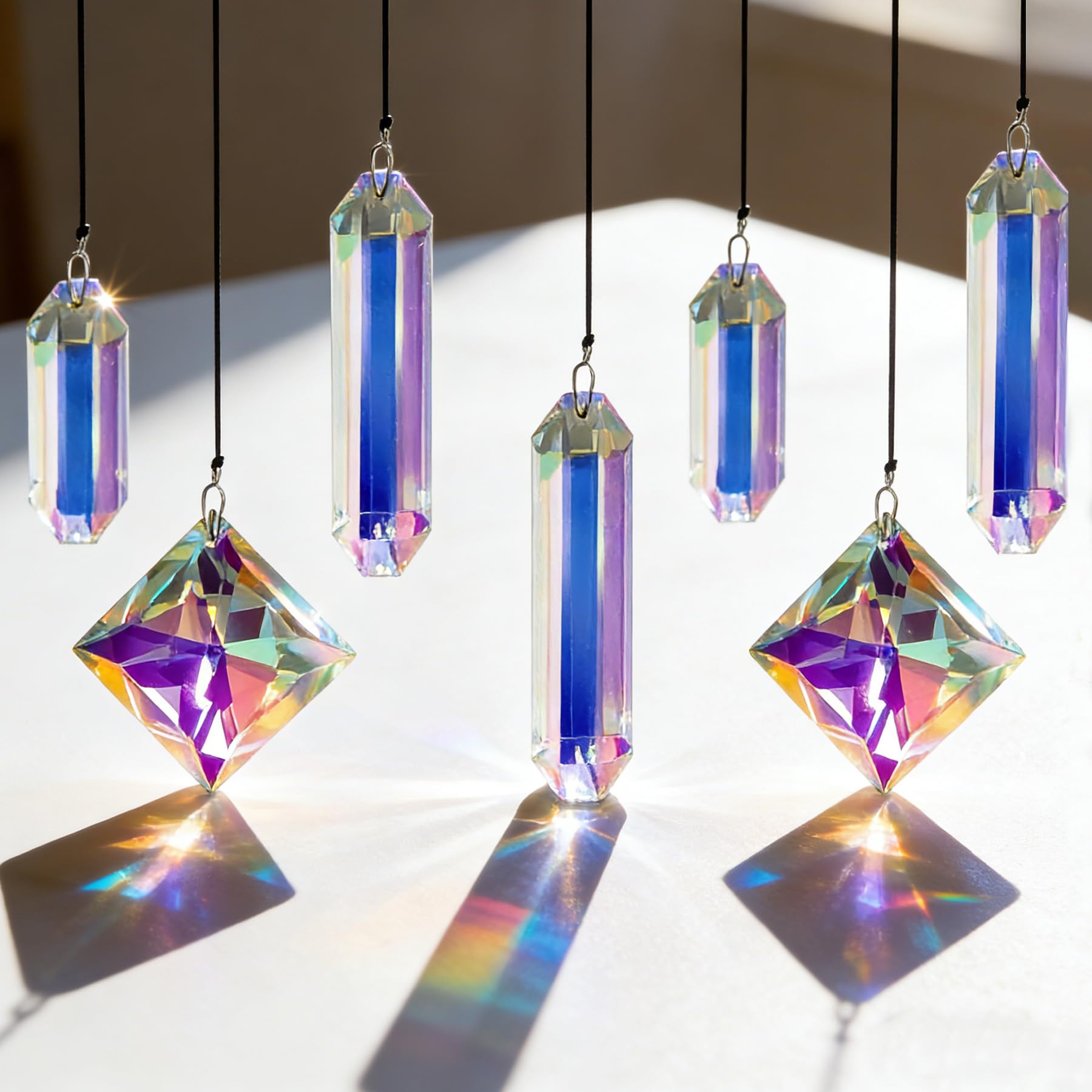 VEEKAY 7 Piezas Atrapasoles de Cristal,Colgante Suncatcher Ornamento, Sun Catcher para Ventanas y Jardines,para Casa, Jardín, Oficina