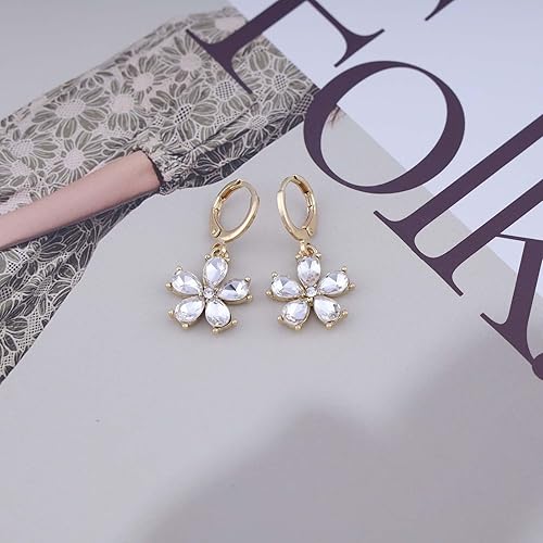 Vintage Emerald Flower Drop Earrings Green Crystal Flower Earrings Cz Flower Dangle Earrings Gold Huggie Hoop Earrings Jewelry for Women and Girls(Gold)