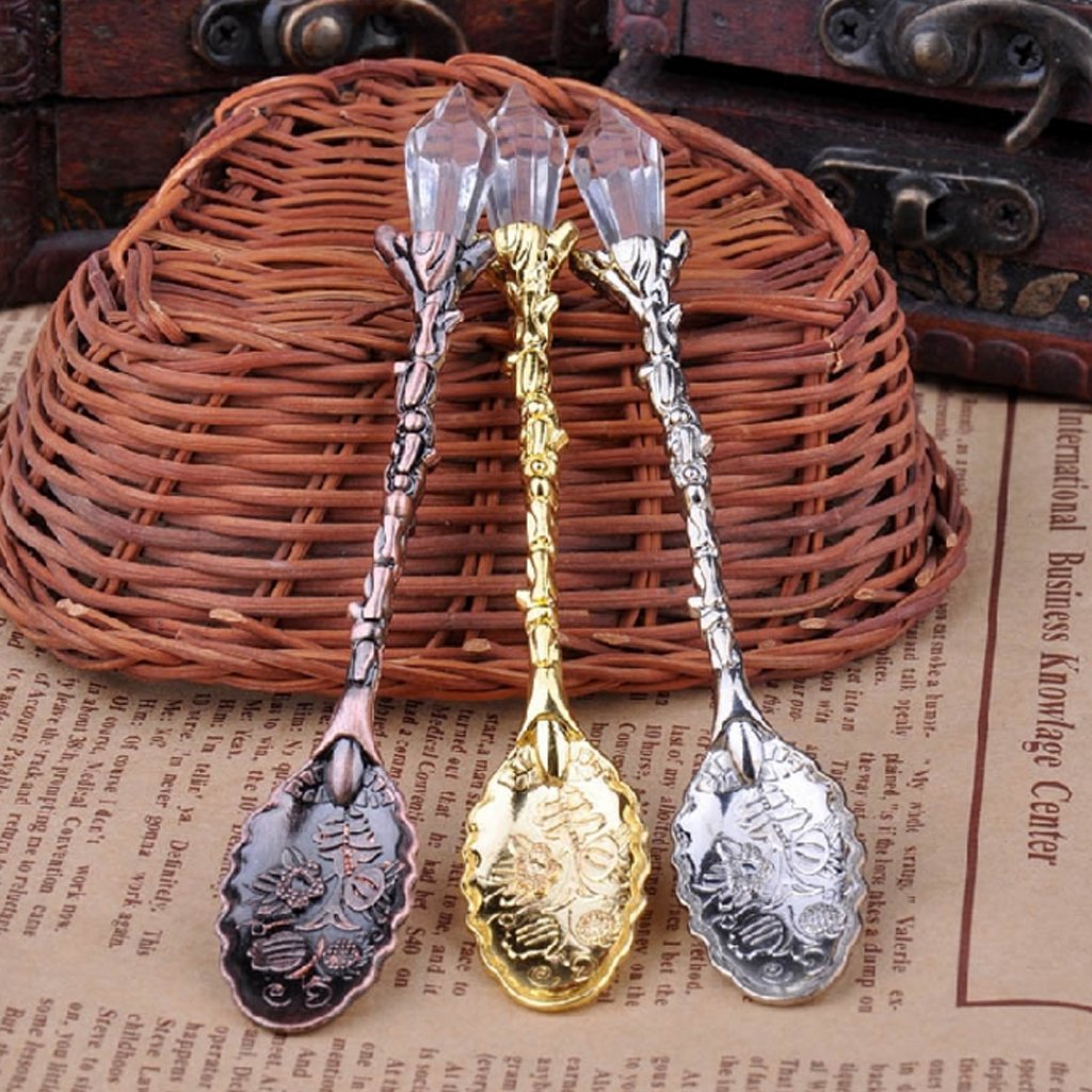 Set di 6 cucchiaini vintage in stile retrò reale cucchiaino in lega di zinco mini cucchiaini da caffè e forchetta accessori da cucina per frutta per feste in casa, torte di zucchero