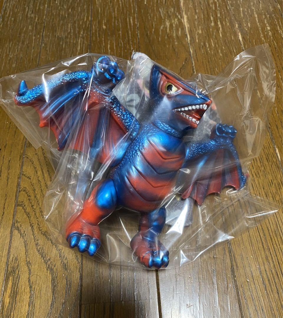 Amazon.co.jp: マルサン 電撃怪獣大作戦 ギャオス ソフビ : おもちゃ