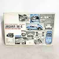 グンゼ産業JAGUAR XK-E HARDTOP 1/24 スケール Amazon.co.jp: グンゼ産業 ハイテックモデル HIGH-TECH MODEL 1