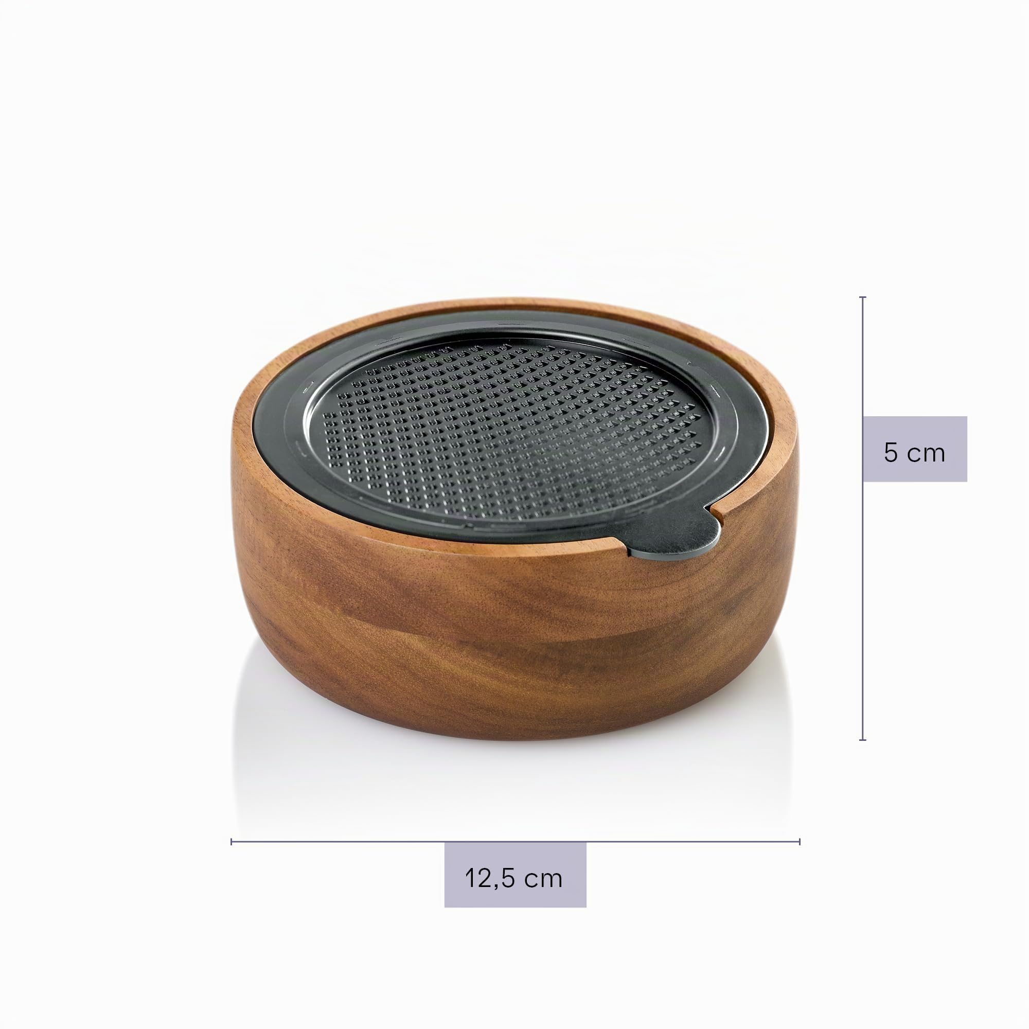 AdHoc CutnServe Râpe fine à fromage avec récipient, noir | Lame inox PreciseGrate pour parmesan, fromage à pâte dure, chocolat, noix et épices, récipient en bois d’acacia